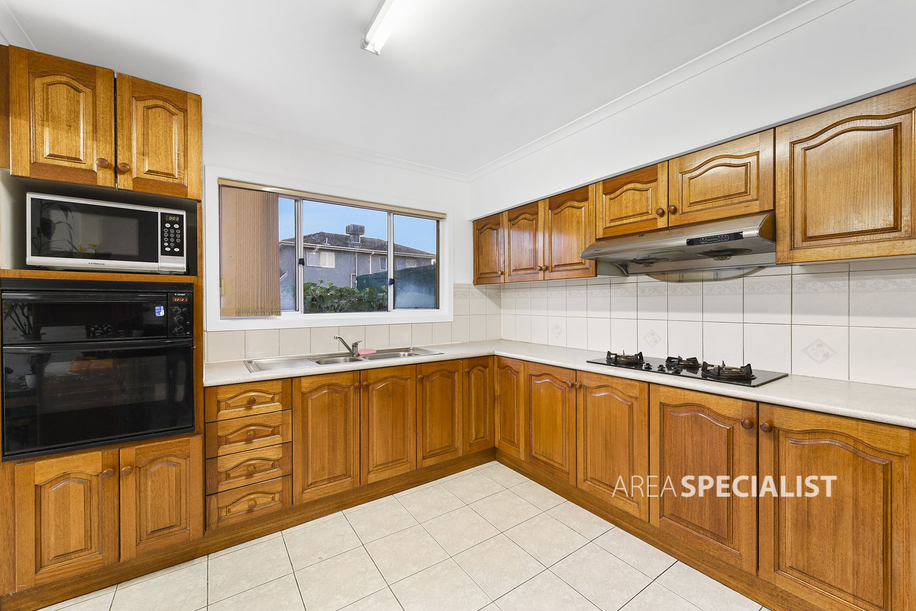 8 Glenthorne Drive, Keysborough, VIC 3173, Keysborough - Thumbnail 3