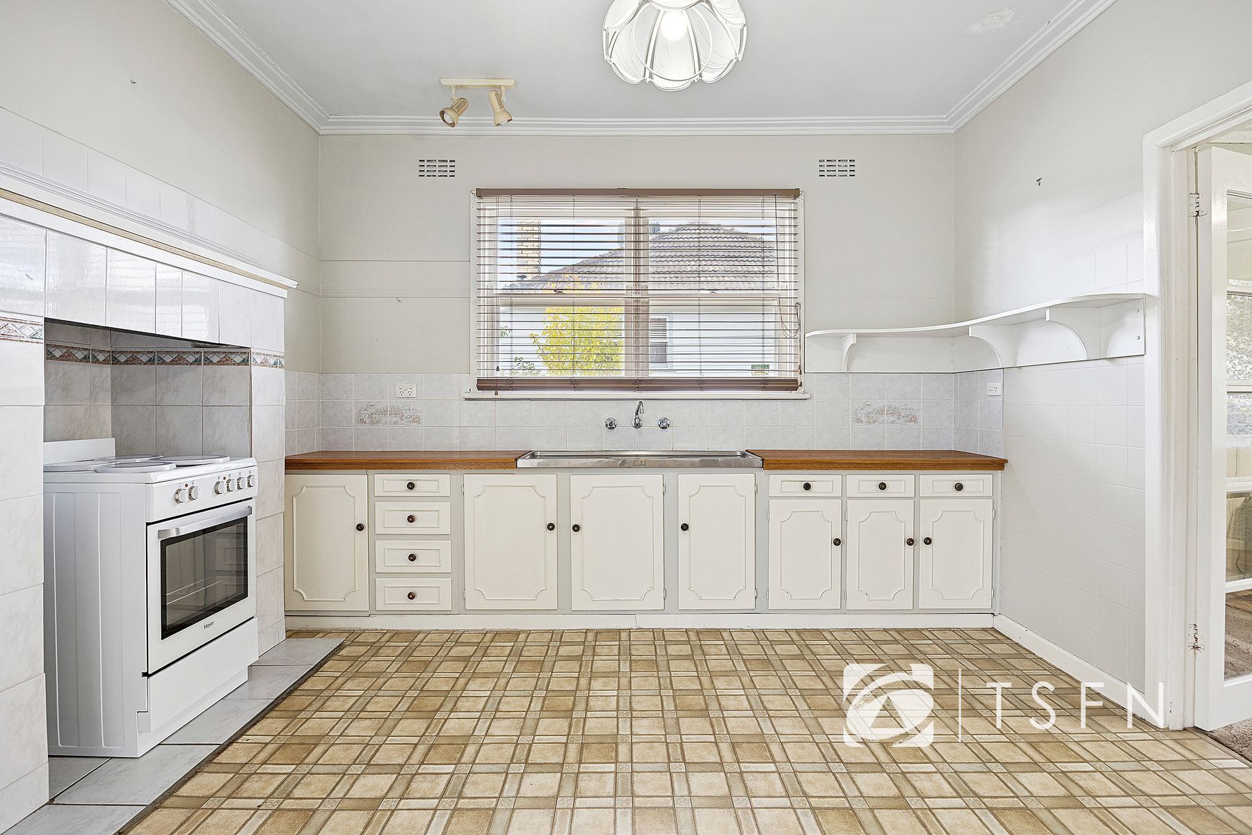 9 Guthrie St, Kangaroo Flat VIC 3555, Kangaroo Flat - Thumbnail 2