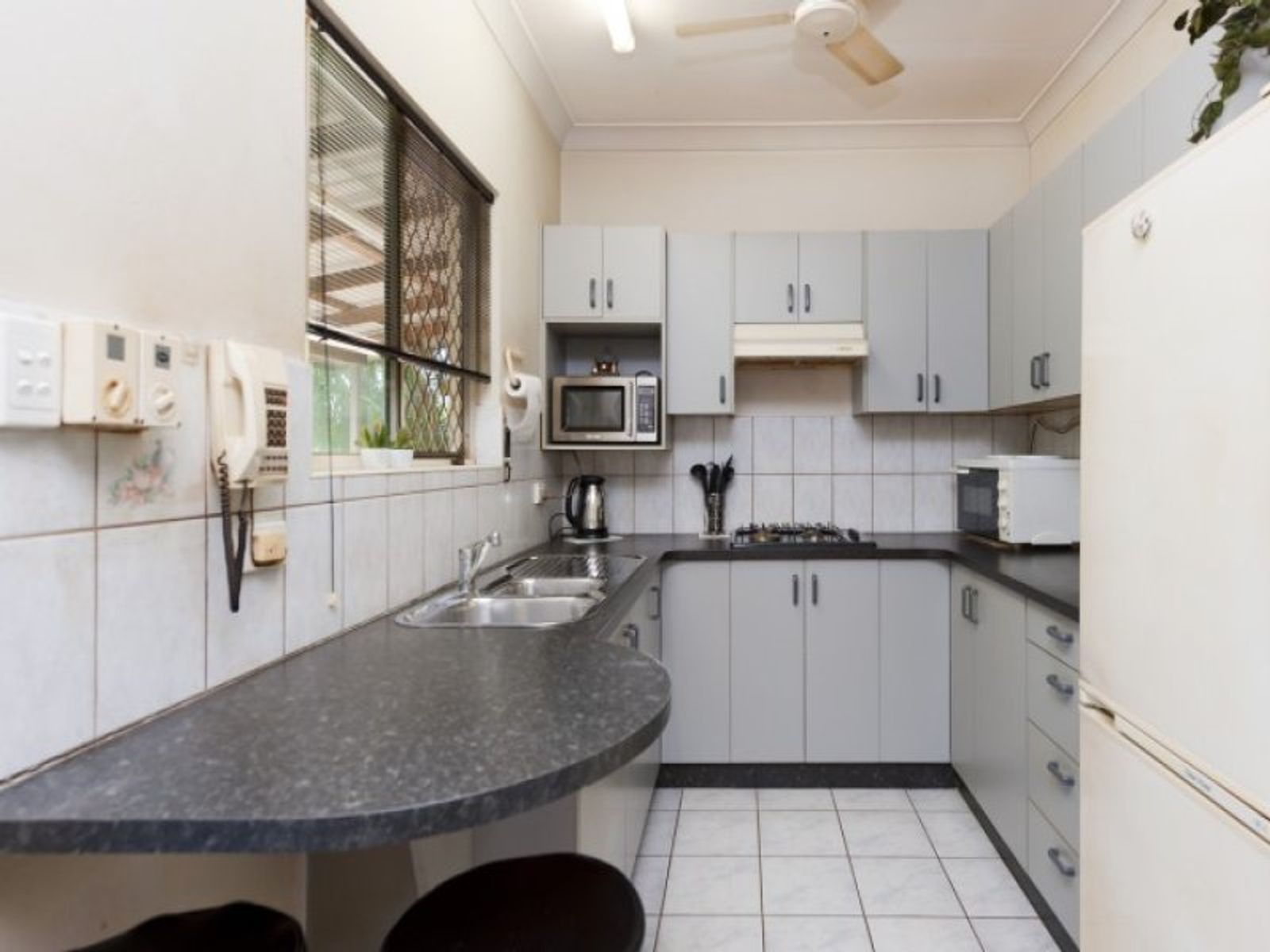 30 Hannibal Crescent, Gray, NT 0830, Gray - Thumbnail 4