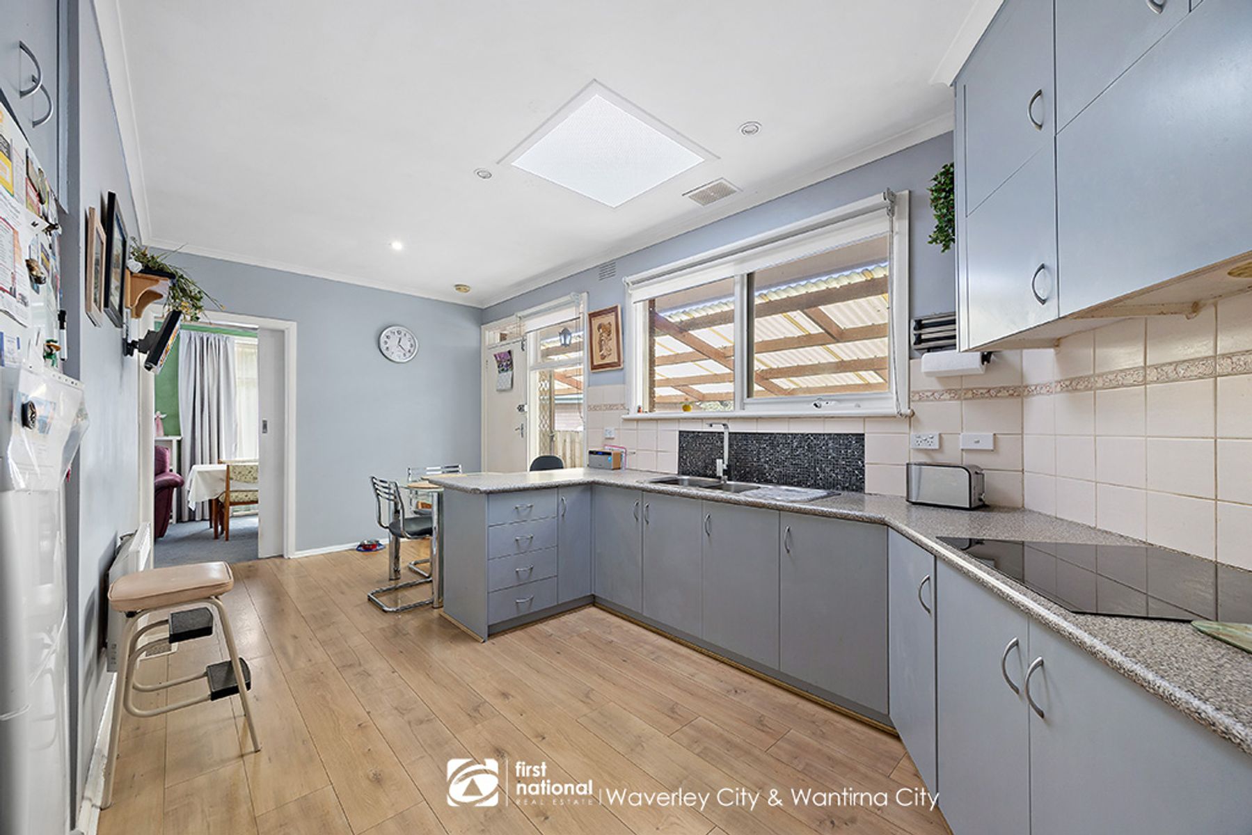6 Cooper Avenue, Glen Waverley VIC 3150, Glen Waverley - Thumbnail 5