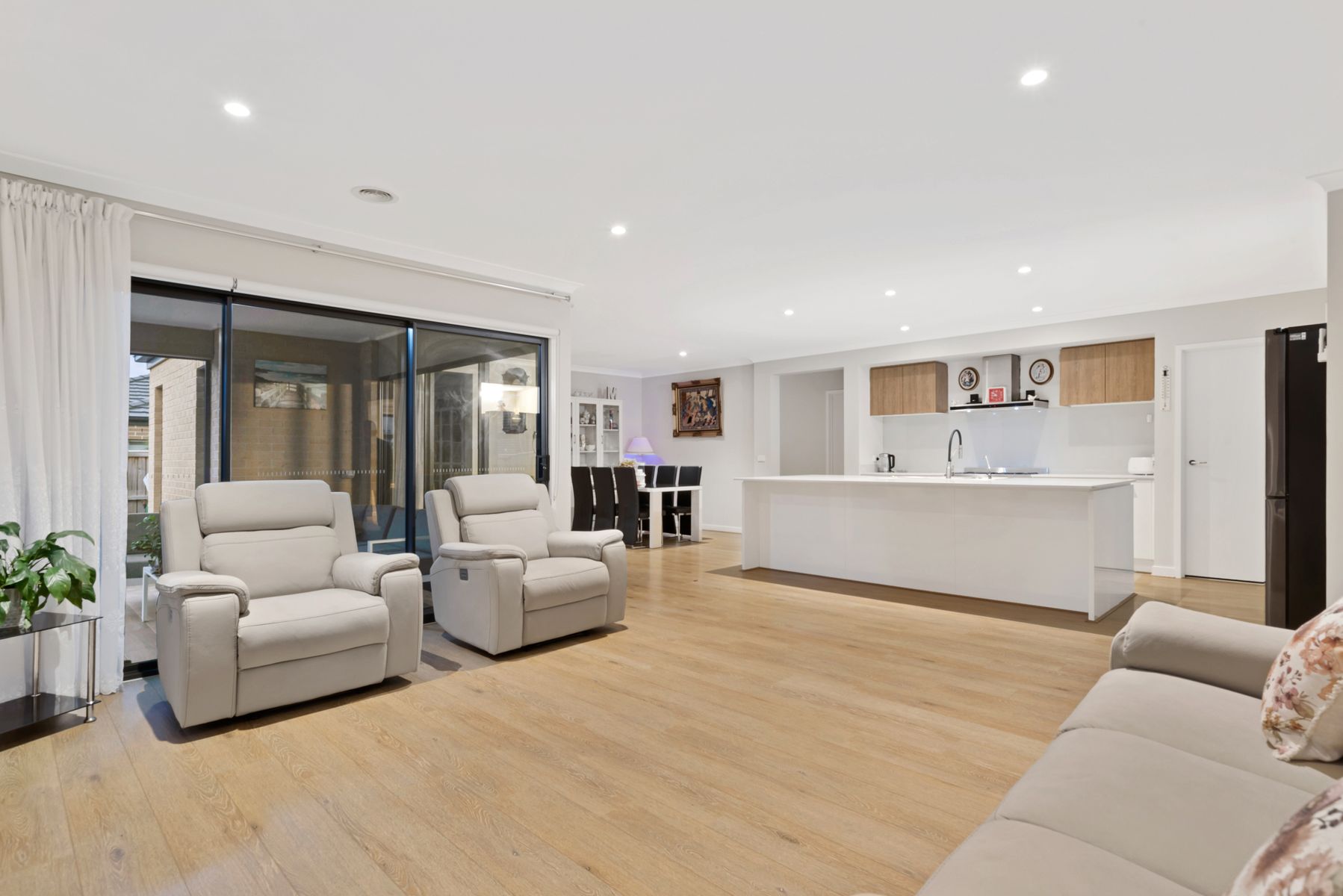 23 Aspire Avenue, Clyde North, VIC 3978, Clyde North - Thumbnail 5