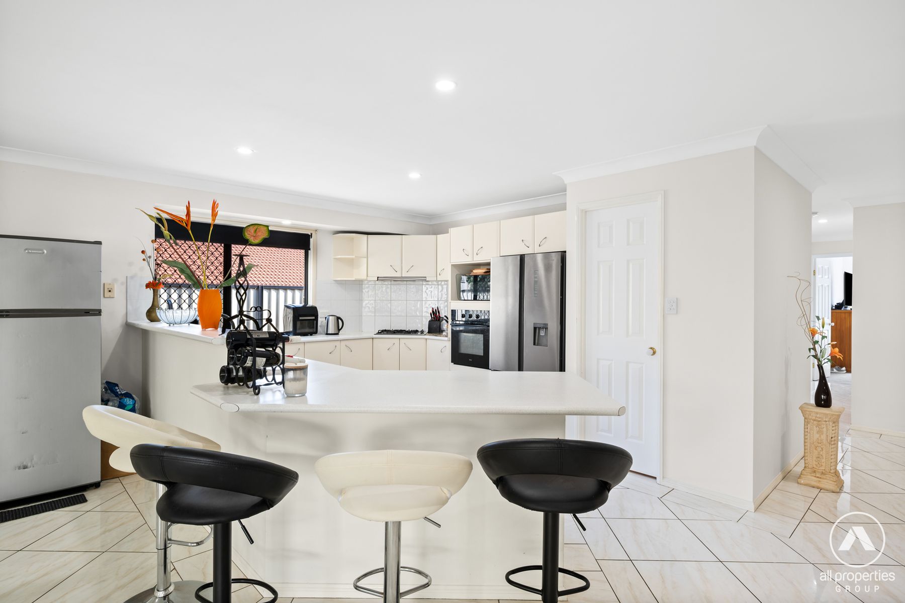 7 Nightingale Place, Heritage Park QLD 4118, Heritage Park - Thumbnail 2