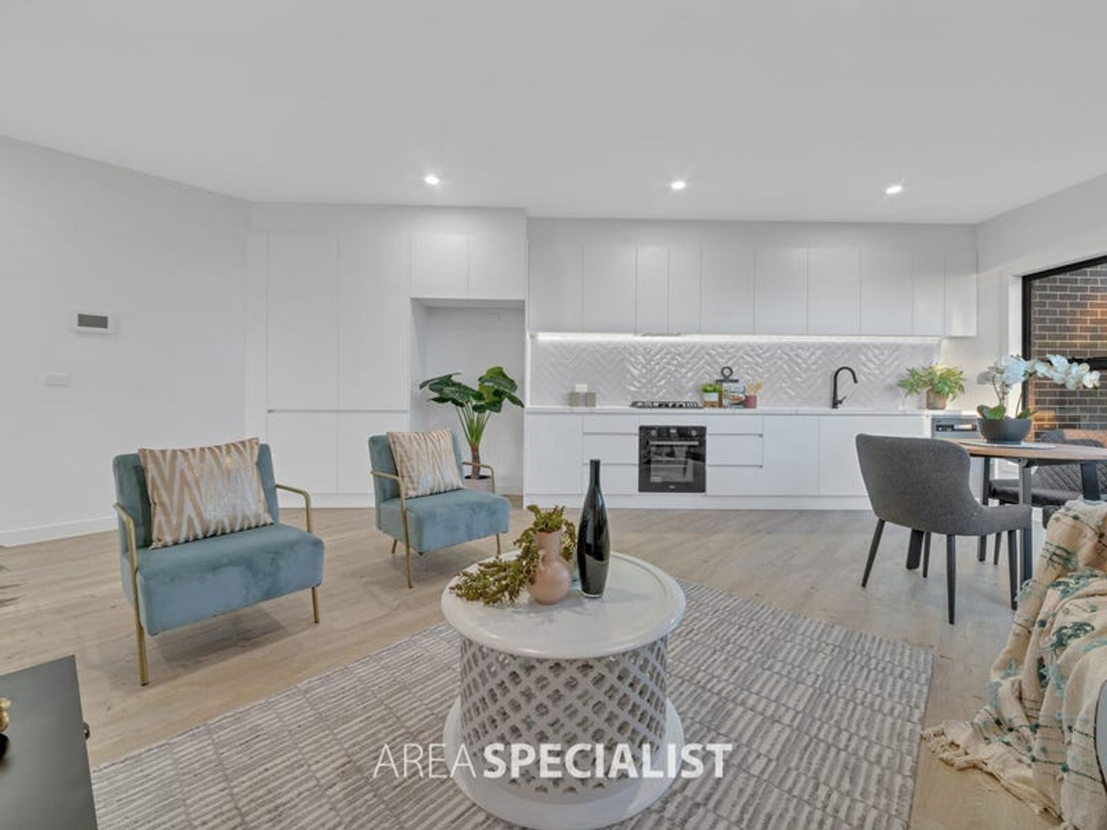 3/4 Daryl Court, Hampton Park, VIC 3976, Hampton Park - Thumbnail 2