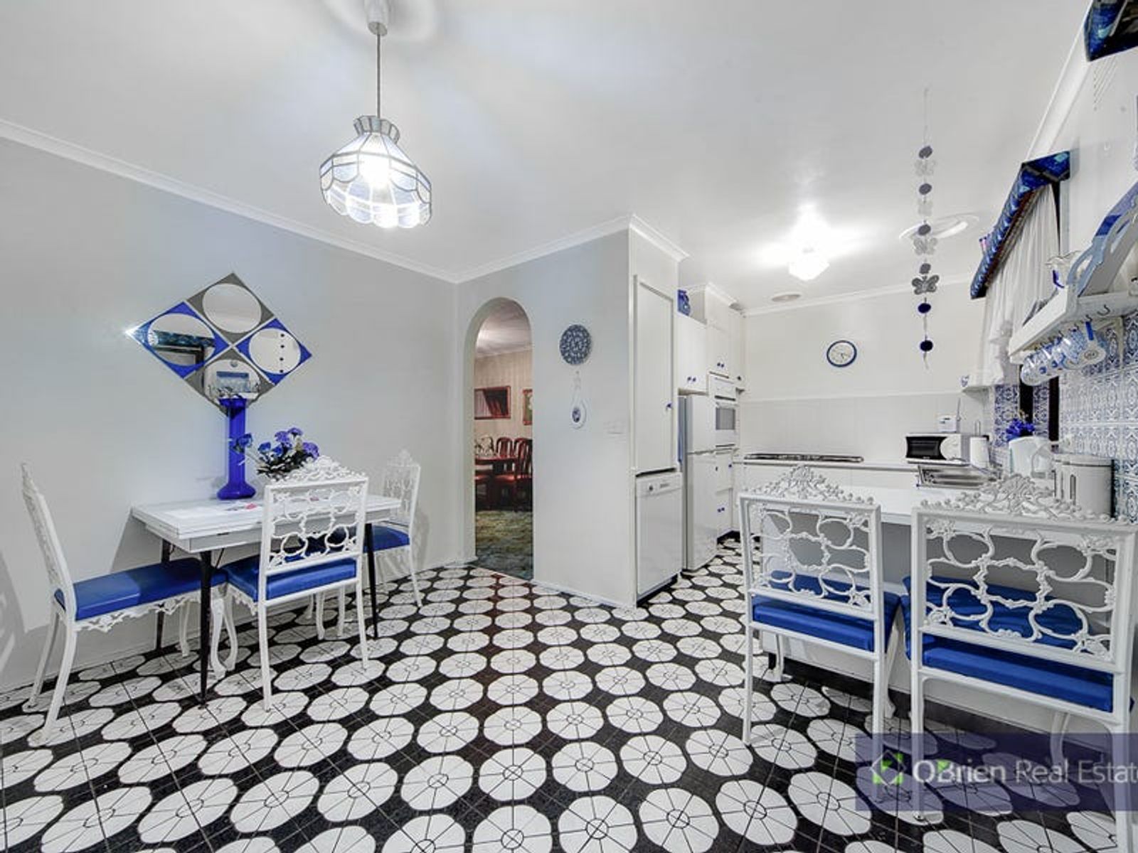 15 Harvey Place, Endeavour Hills, VIC 3802, Endeavour Hills - Thumbnail 3
