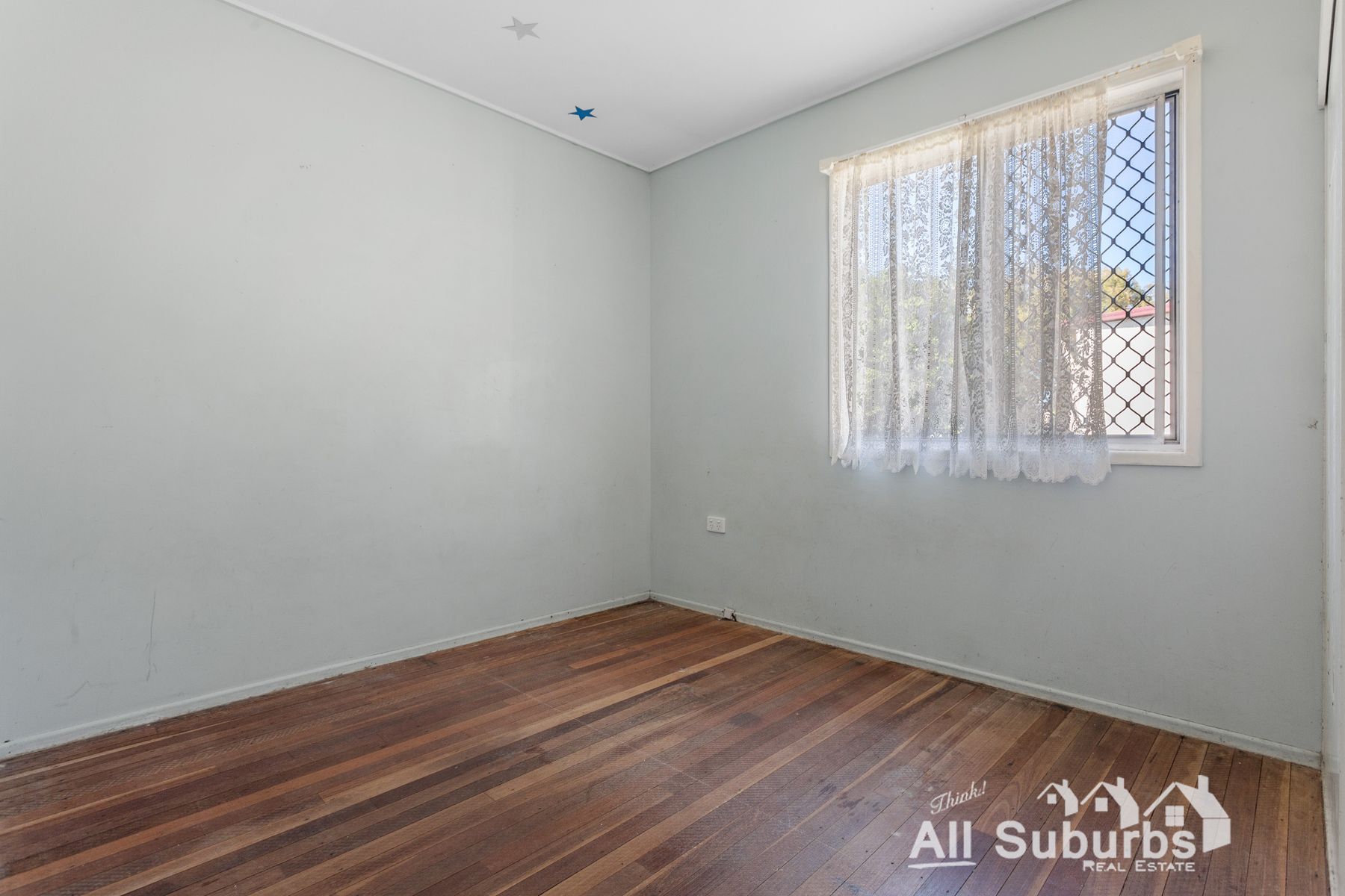 18 Whitey Street, Woodridge QLD 4114, Woodridge - Thumbnail 8