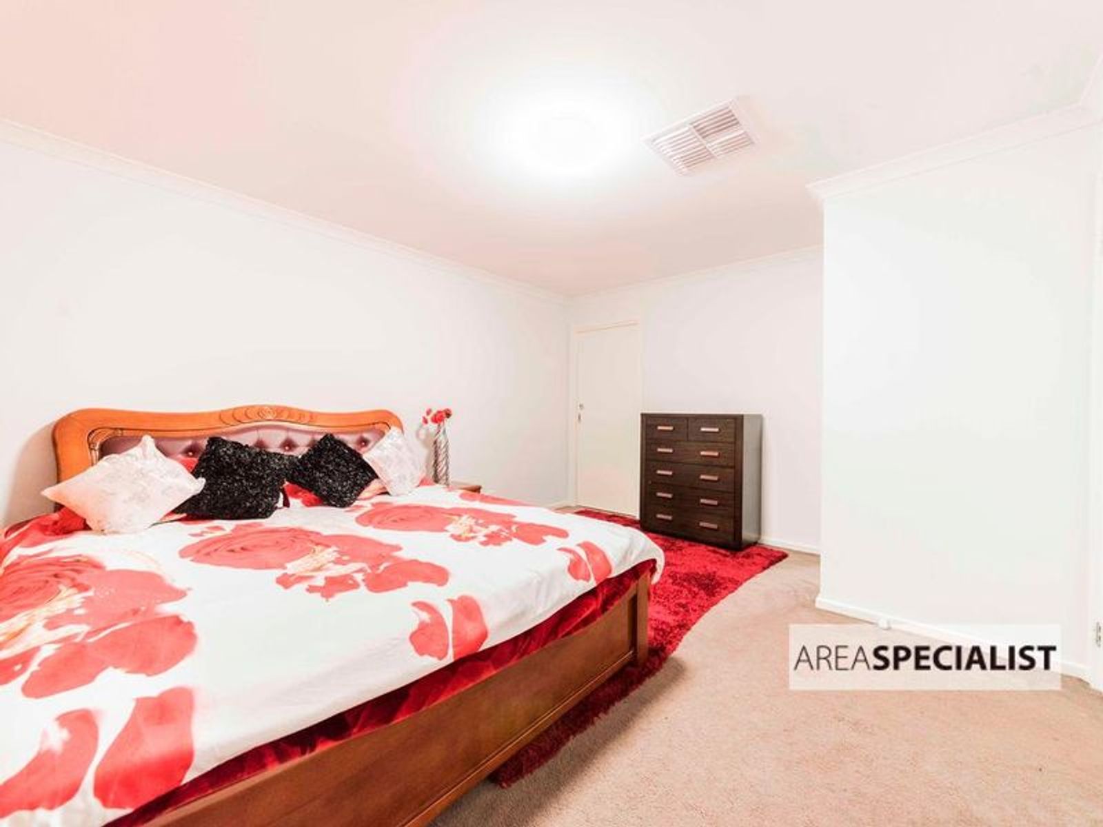 6 Nile Crescent, Cranbourne, VIC 3977, Cranbourne - Thumbnail 3