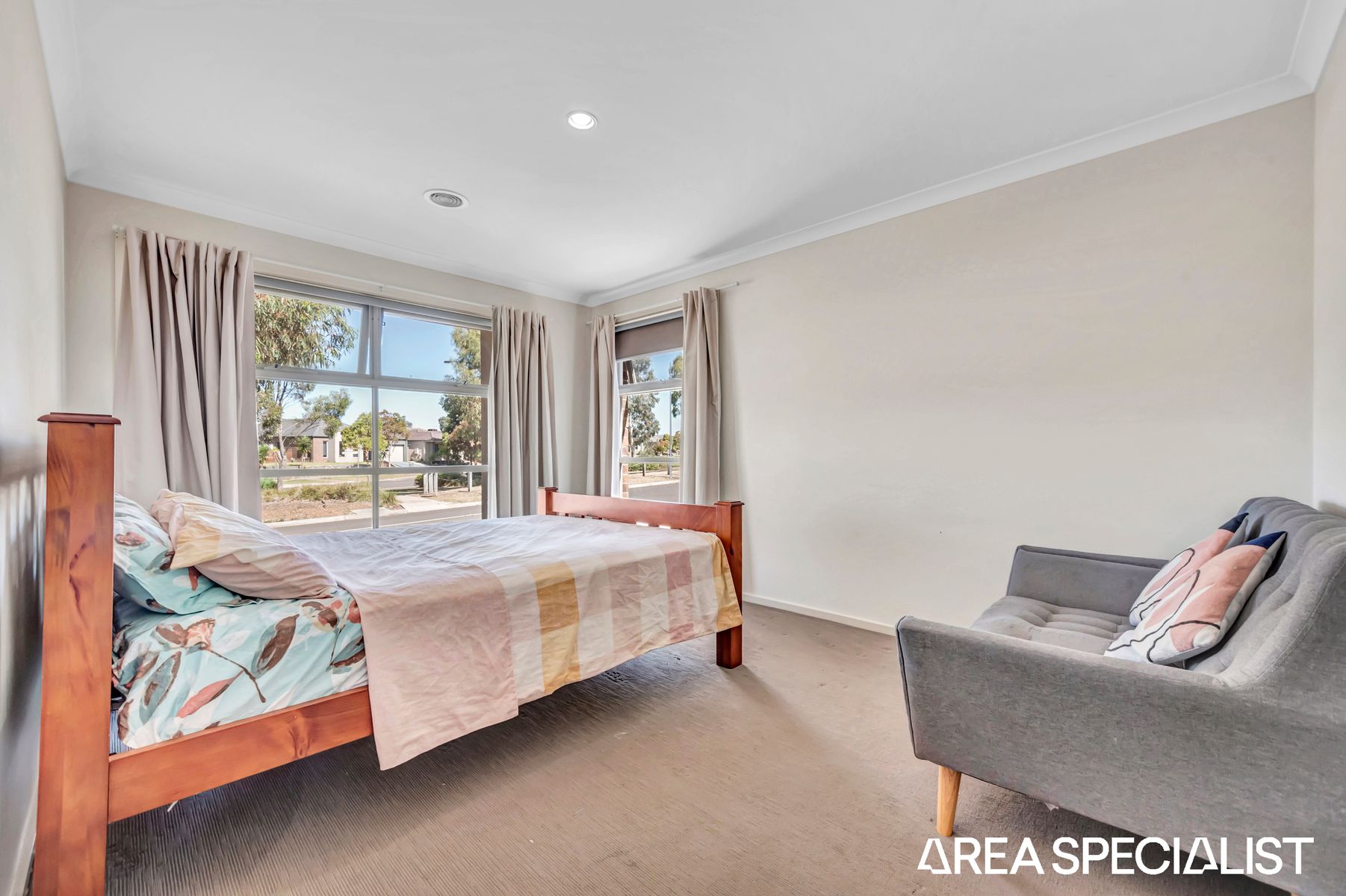 6 Sherford Way, Melton South, VIC 3338, Melton South - Thumbnail 4
