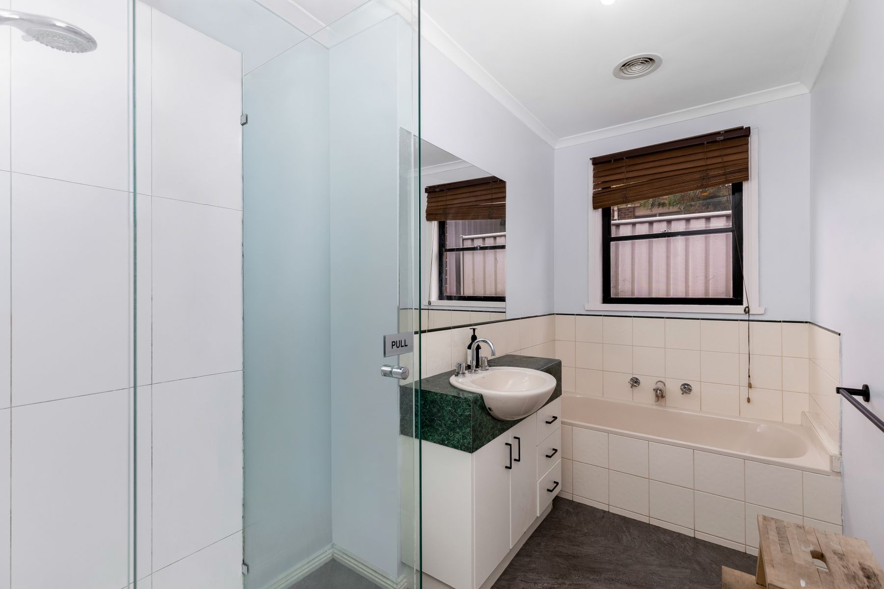 5 Valli Place, East Bendigo VIC 3550, East Bendigo - Thumbnail 8
