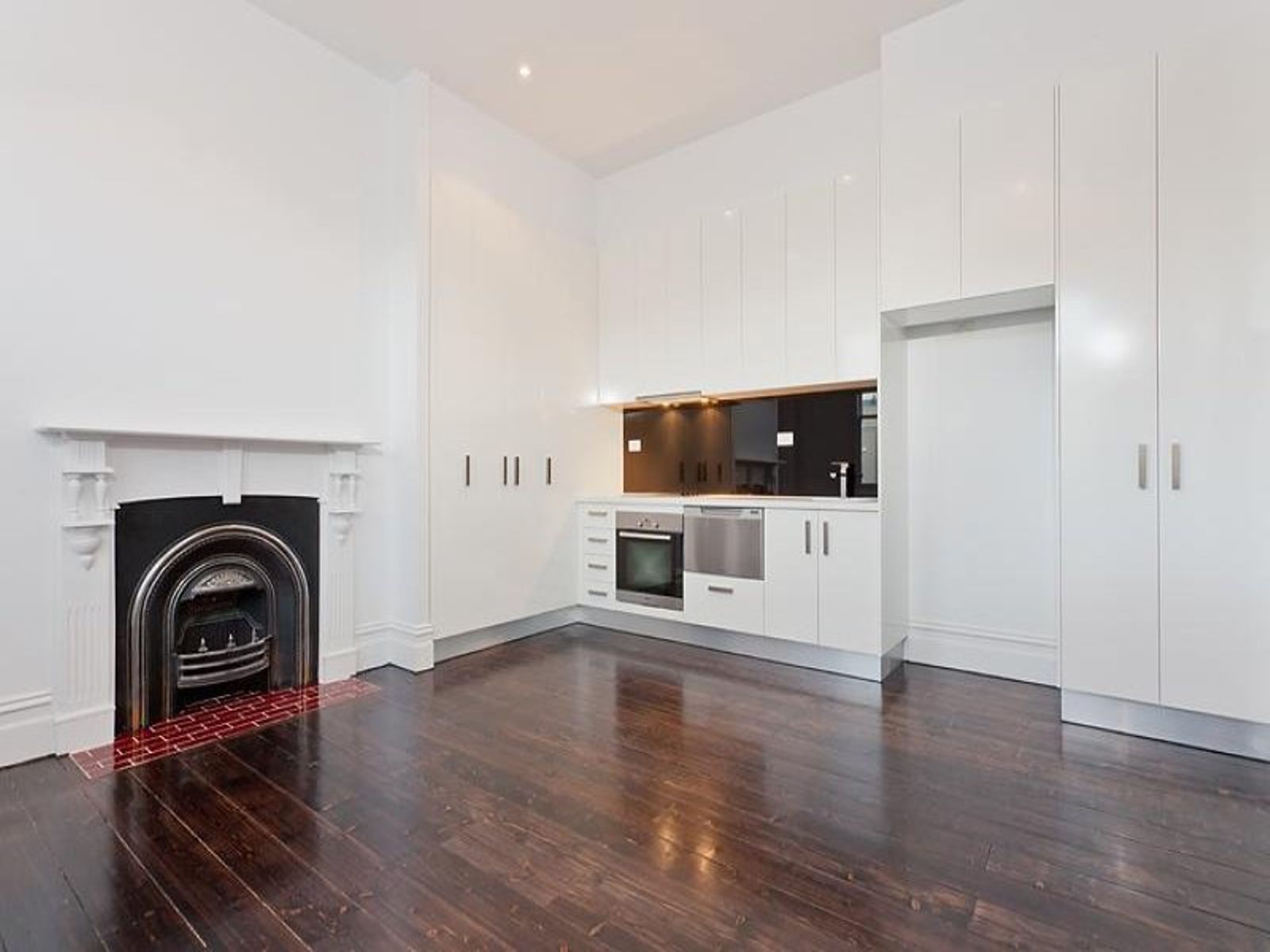 141 Howard Street, North Melbourne - Thumbnail 3