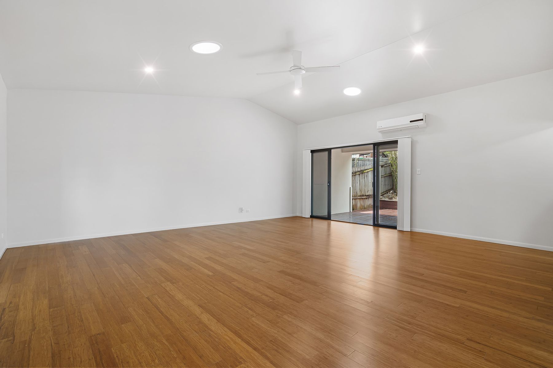 2/3 Ryan Place, Ormeau, QLD 4208, Ormeau - Thumbnail 5