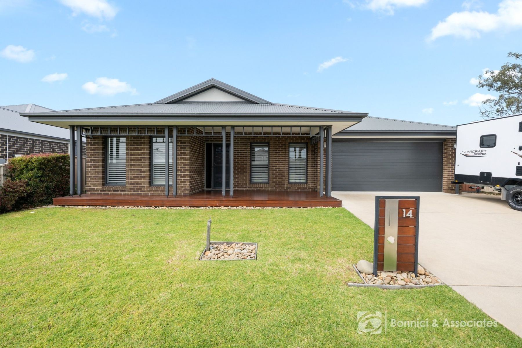 14 McDougall Grove, Wodonga - Image 1