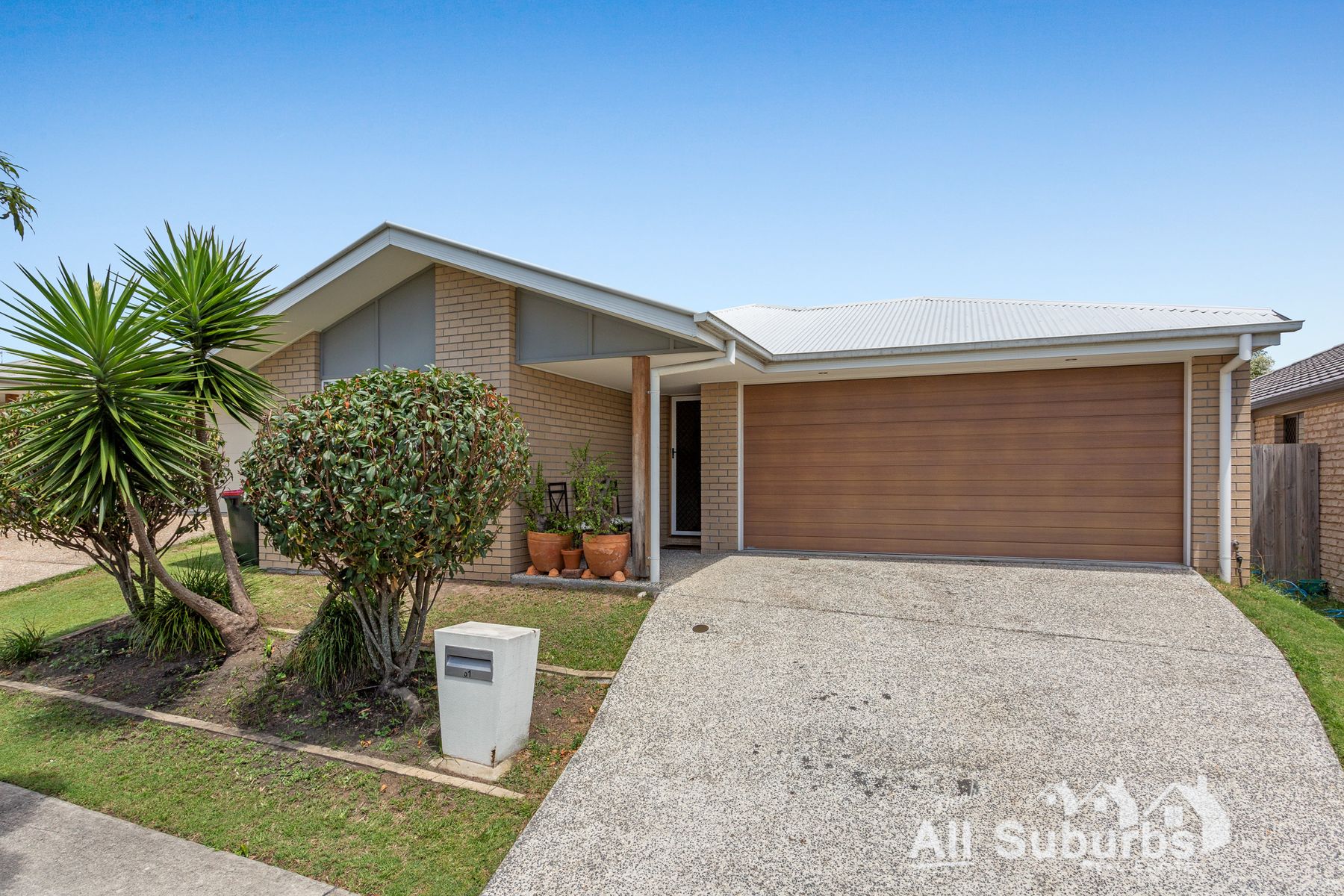 61 Copal Drive, Logan Reserve QLD 4133