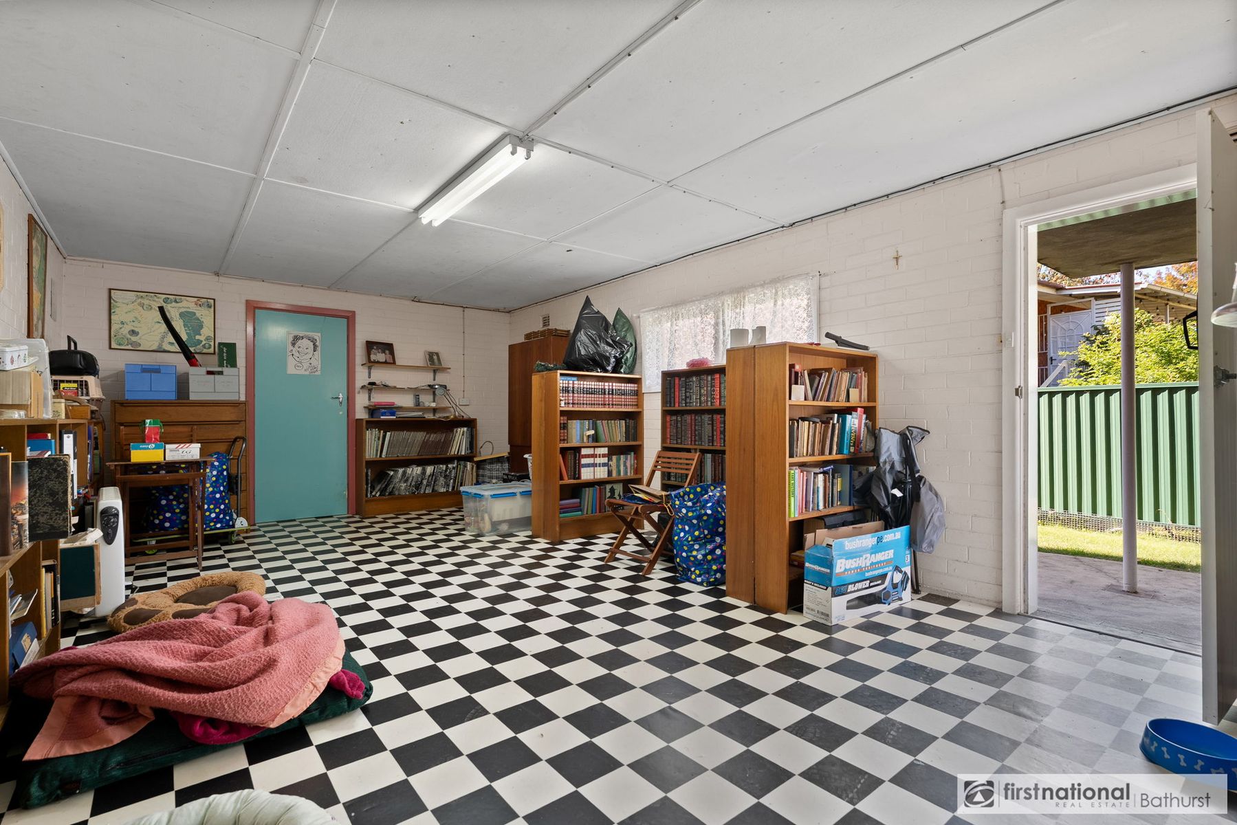 6 Isaacs Street, West Bathurst NSW 2795, West Bathurst - Thumbnail 6