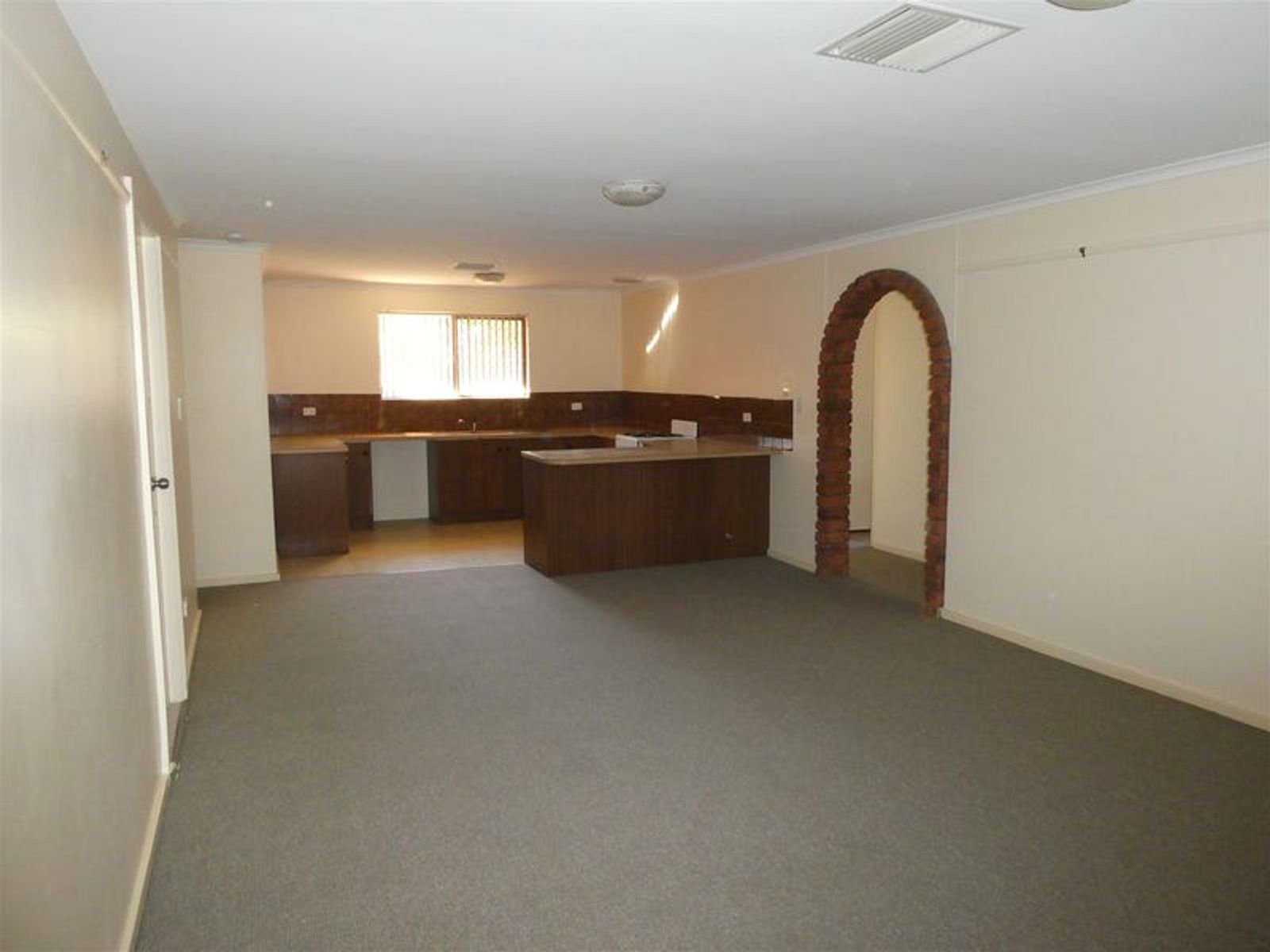 2/9 Nardoo Court, Sadadeen NT 0870, Sadadeen - Thumbnail 2