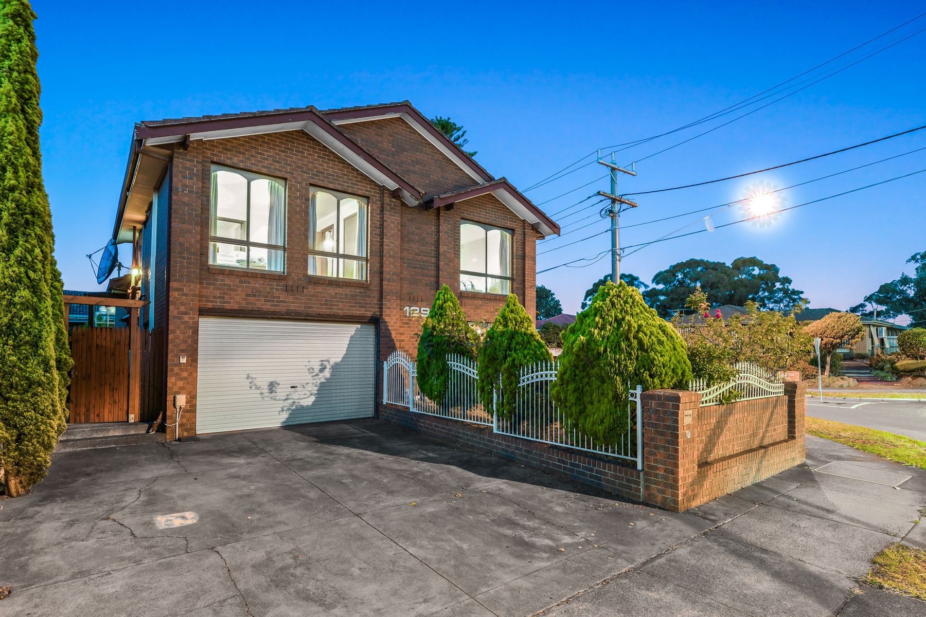 129 Kingsclere Avenue, Keysborough, VIC 3173, Keysborough - Thumbnail 2