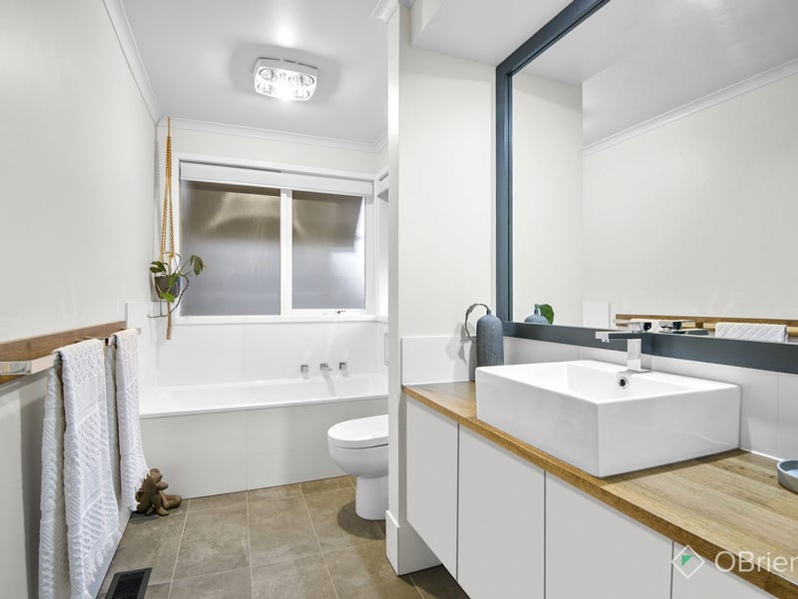 73 William Hovell Drive, Endeavour Hills, VIC 3802, Endeavour Hills - Thumbnail 6