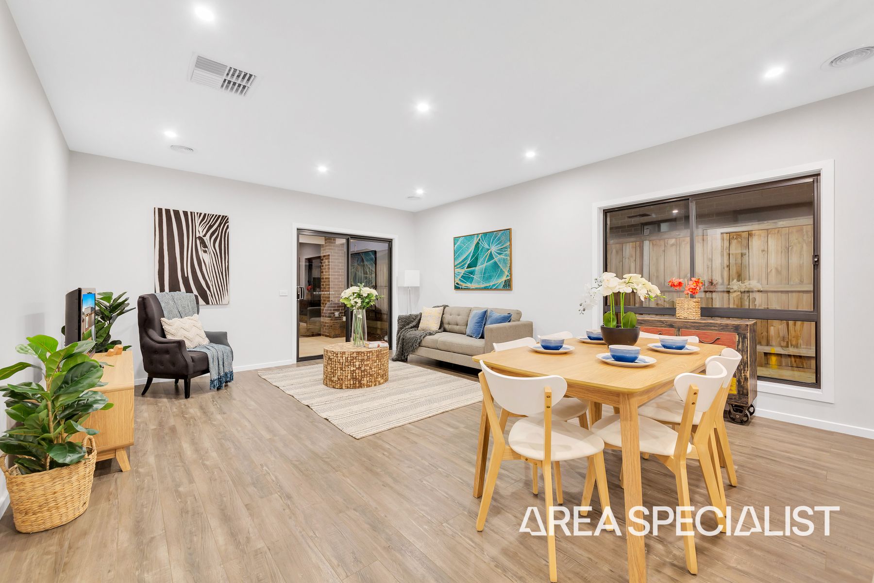 22 Gilfillan Circuit, Thornhill Park, VIC 3335, Thornhill Park - Thumbnail 8