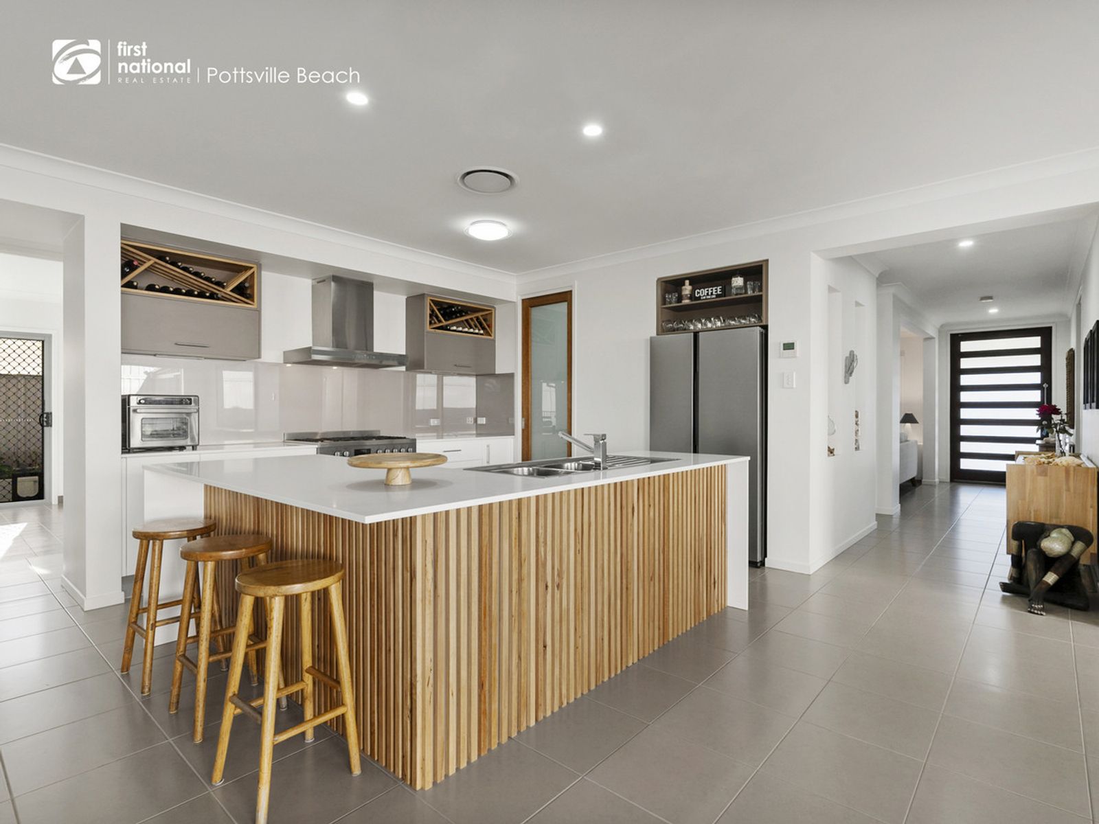 76 Newcastle Drive, Pottsville NSW 2489, Pottsville - Thumbnail 2