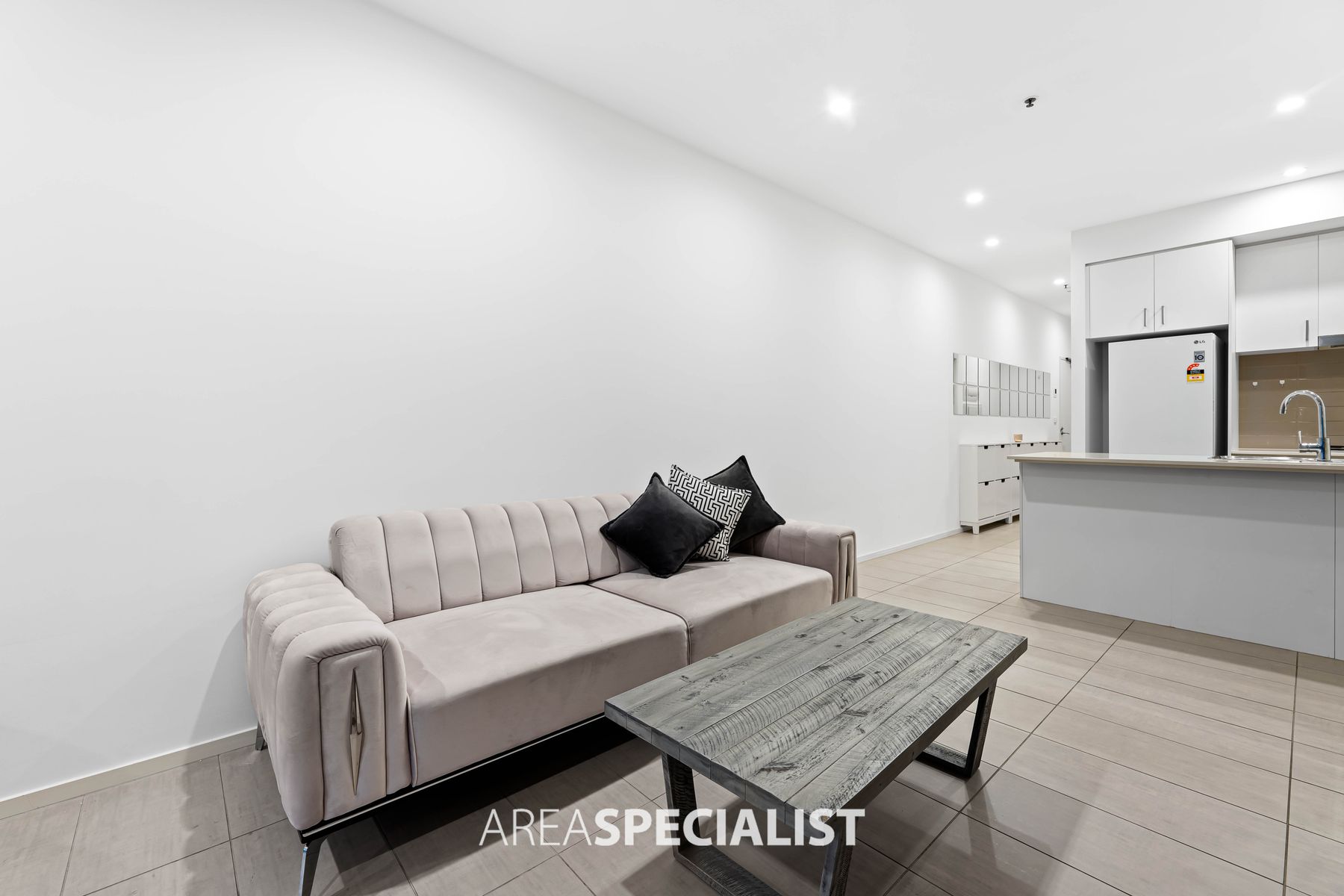 425/80 Cheltenham Road, Dandenong, VIC 3175, Dandenong - Thumbnail 4