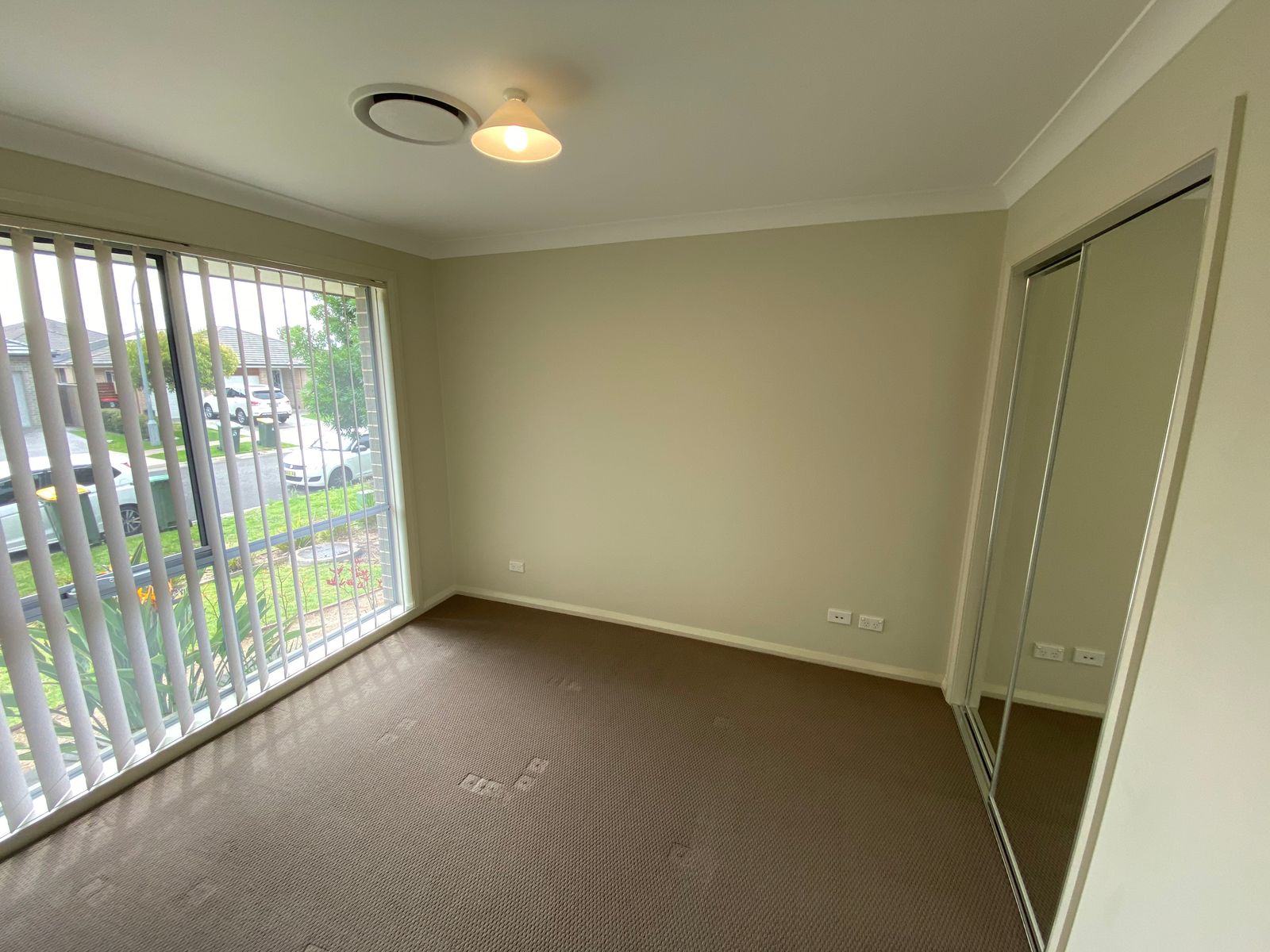 Mount Annan NSW 2567, Mount Annan - Thumbnail 4