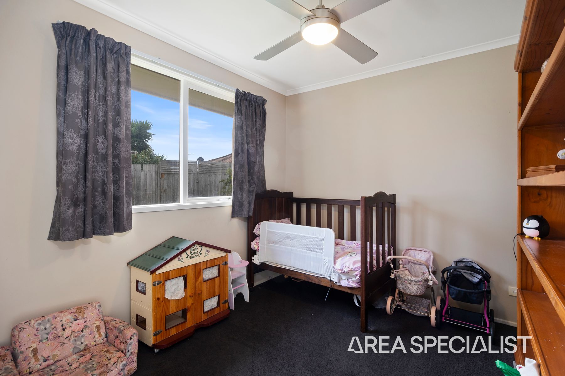 15 Cantle Close Pakenham 10