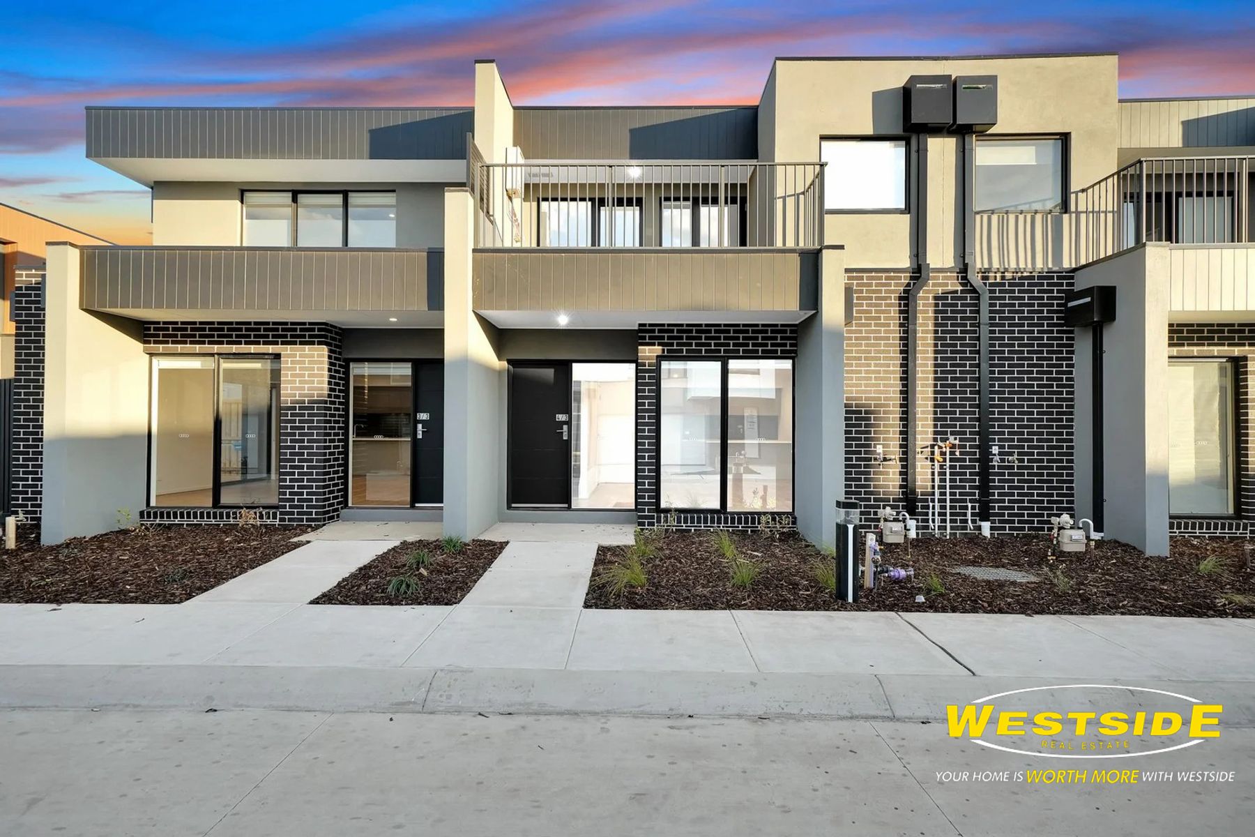 4/3 Rosso Drive, Tarneit VIC 3029, Tarneit - Thumbnail 2