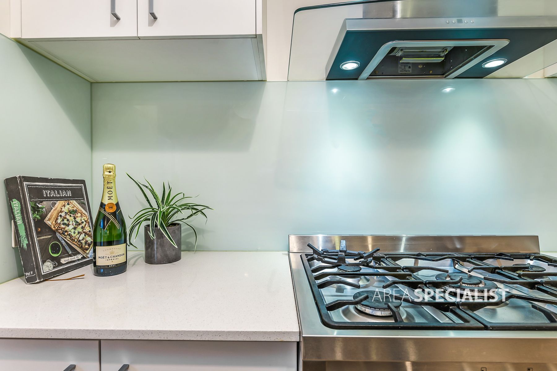 11 Frenchman Way, Keysborough, VIC 3173, Keysborough - Thumbnail 8