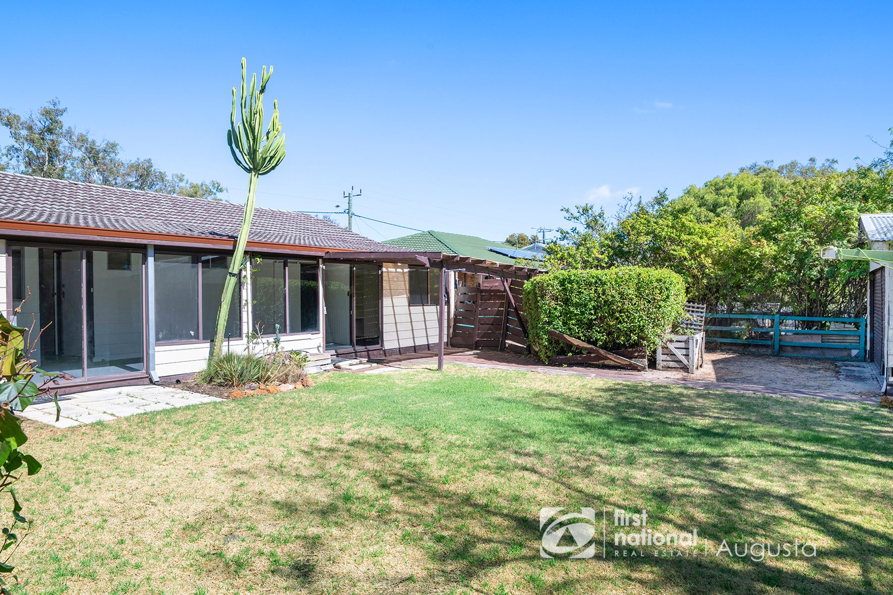 131 Gifford  Road, Dunsborough WA 6281, Dunsborough - Thumbnail 8