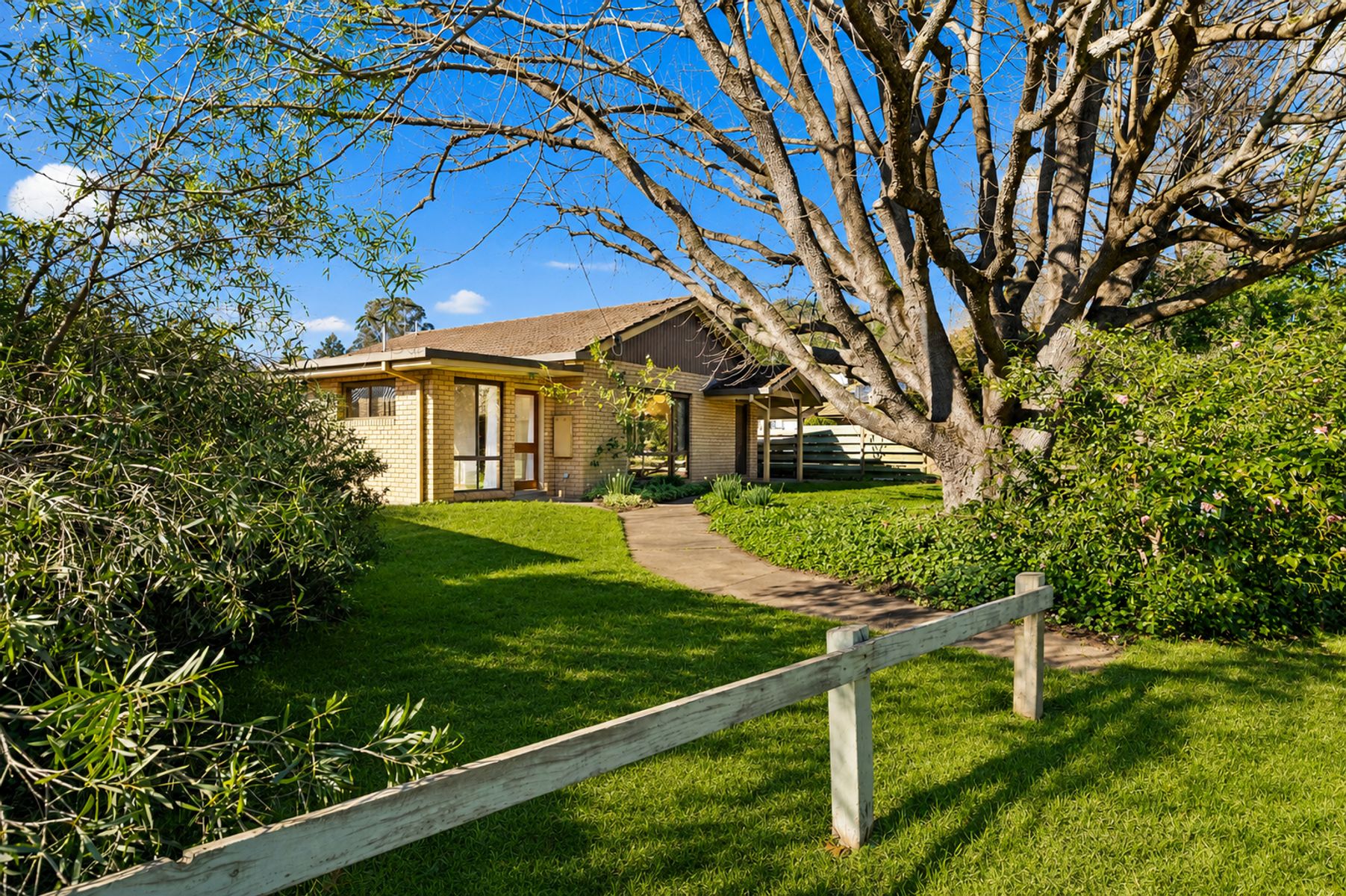 3 Churchill Avenue, Bright - Image 1