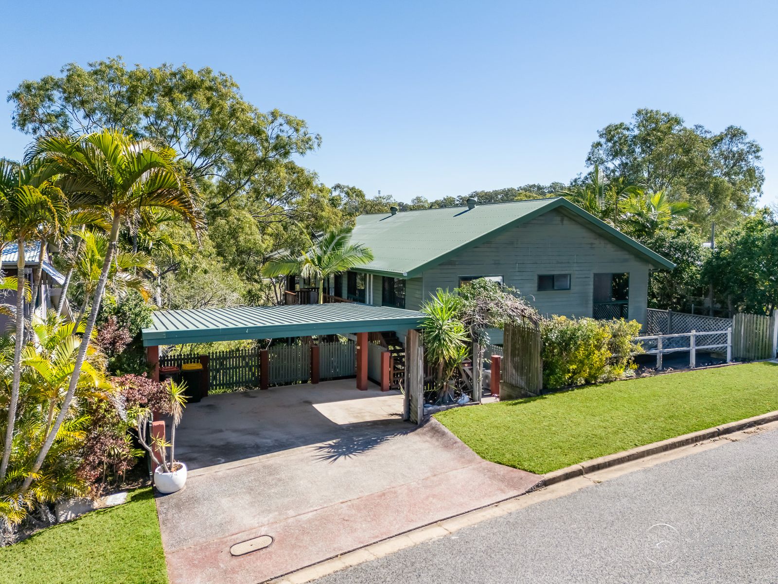 12 Bembooka Close, Glen Eden - Thumbnail 3