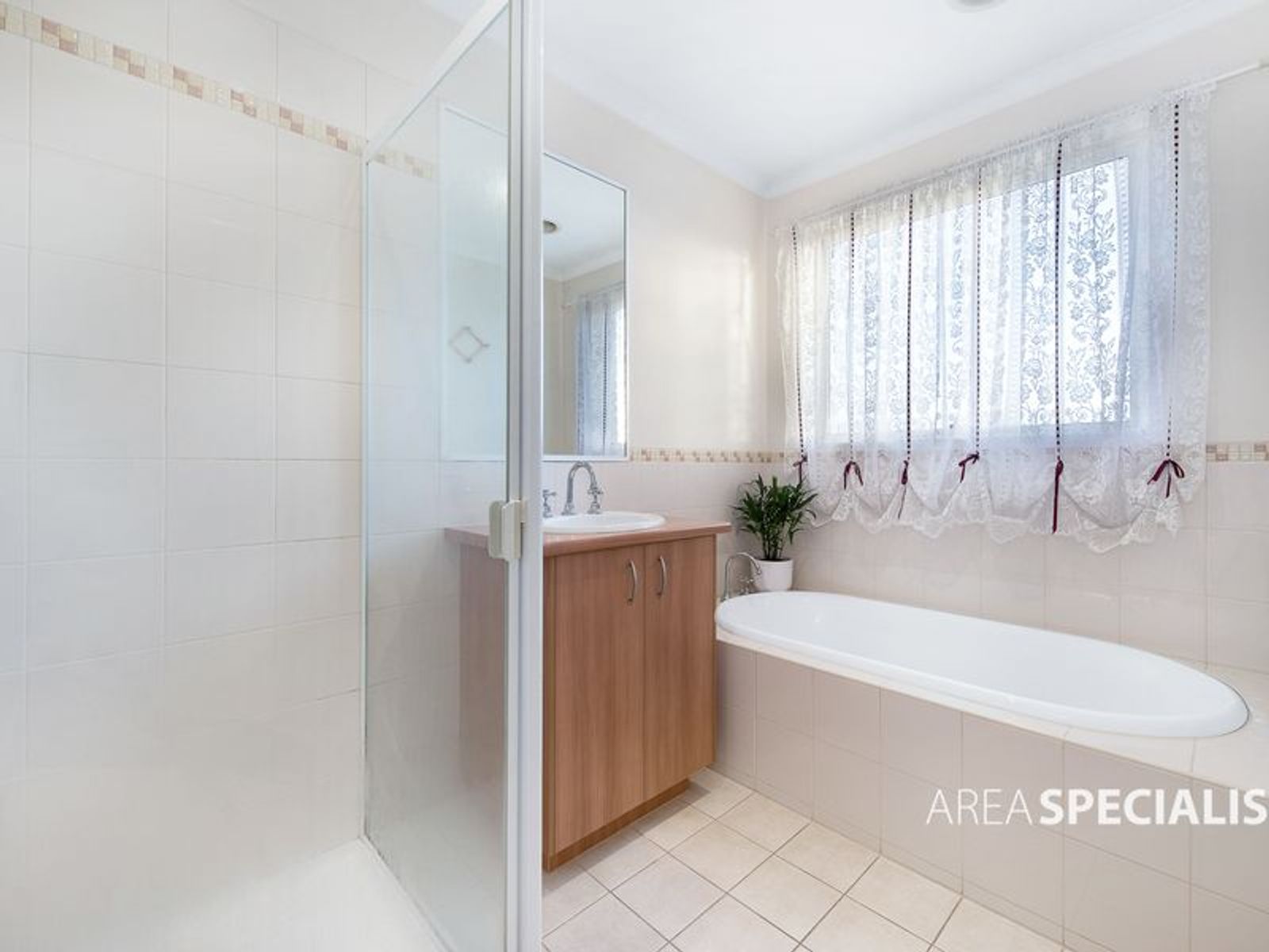 28 YellowBox Crescent, Lyndhurst, VIC 3975, Lyndhurst - Thumbnail 5