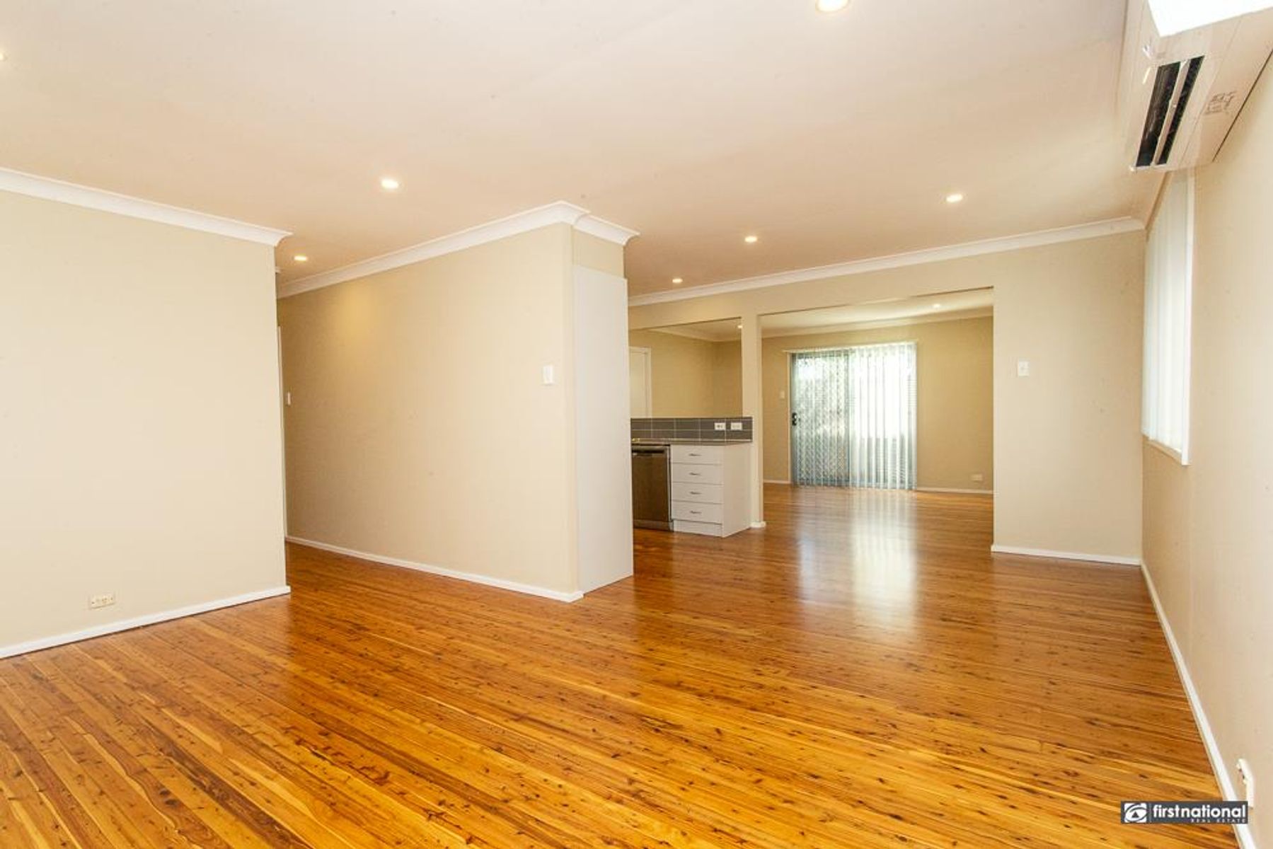 9 Carinda Drive, South Penrith NSW 2750, South Penrith - Thumbnail 4