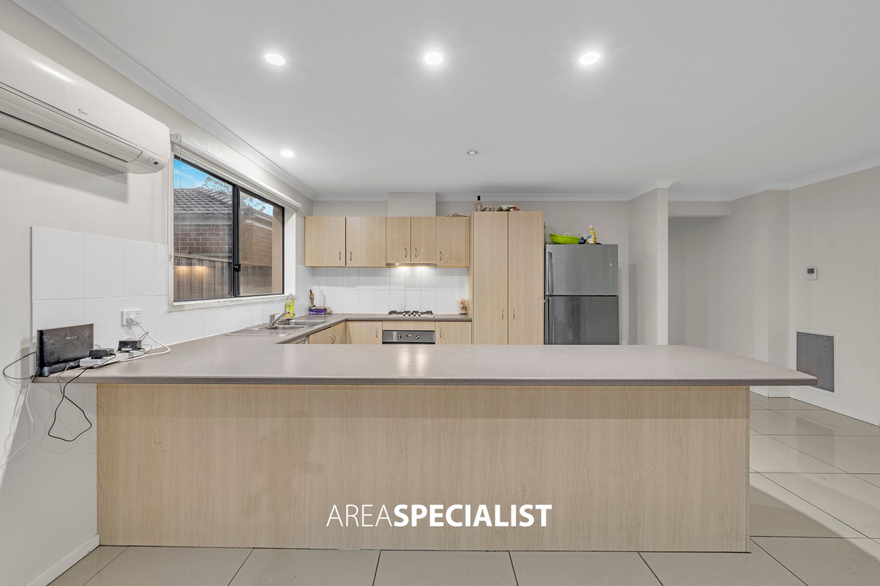 134 William Thwaites Boulevard, Cranbourne North, VIC 3977, Cranbourne North - Thumbnail 4