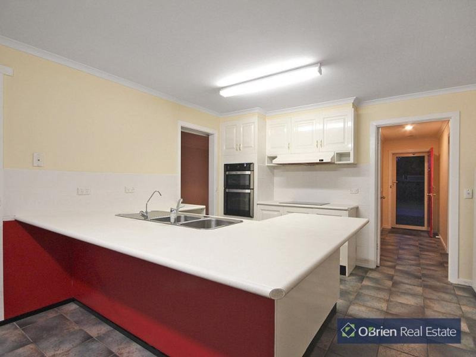 3 Kinloch Gardens, Endeavour Hills, VIC 3802, Endeavour Hills - Thumbnail 4