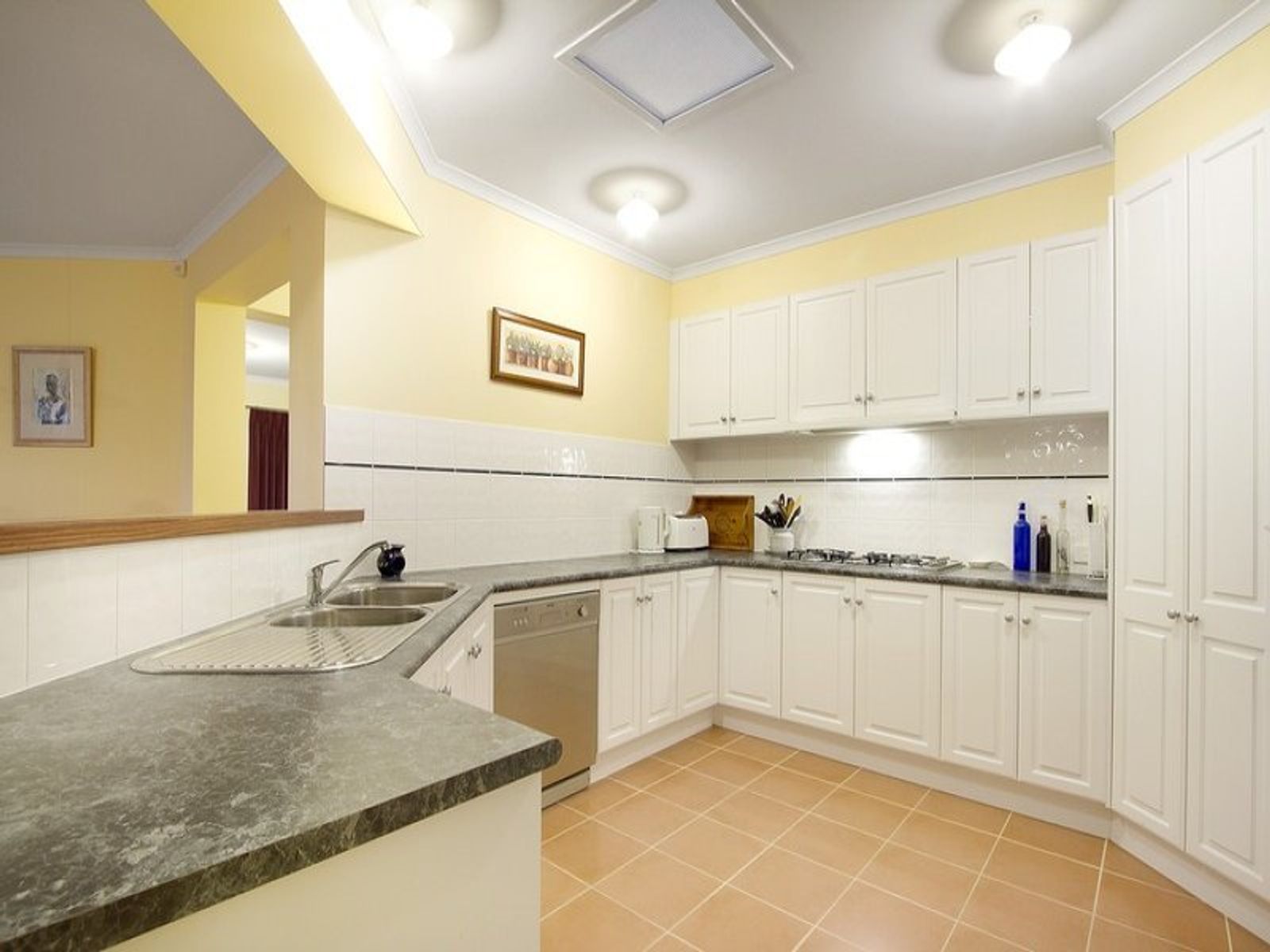 47 Macquarie Circle, Waterways, VIC 3195, Waterways - Thumbnail 3