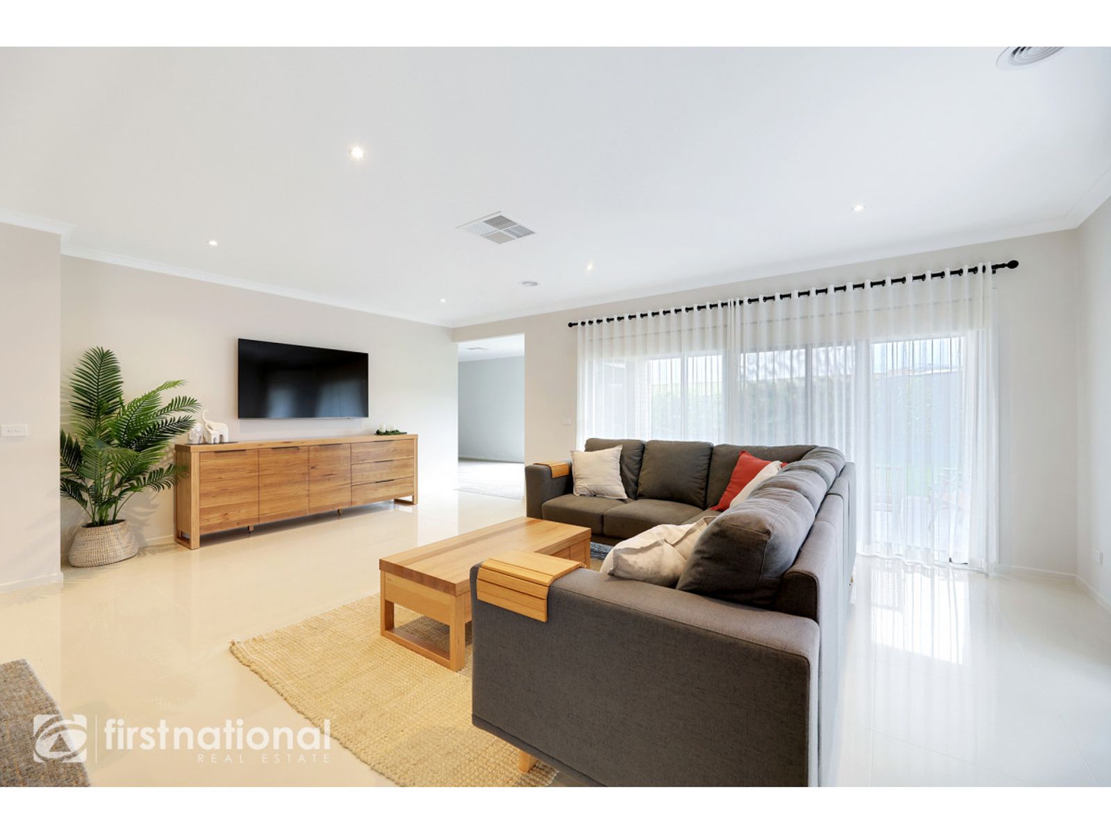 271 Sutton Street, Warragul, VIC 3820, Warragul - Thumbnail 5