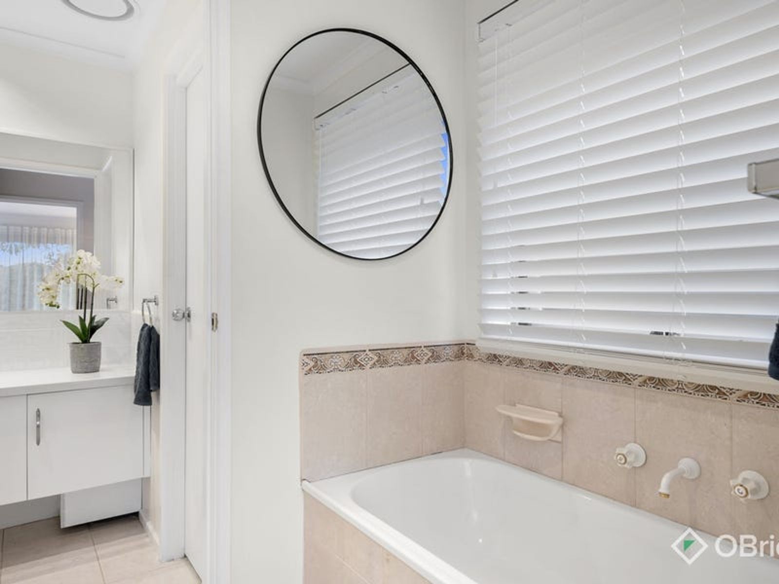 18 Arthur Phillip Drive, Endeavour Hills, VIC 3802, Endeavour Hills - Thumbnail 7