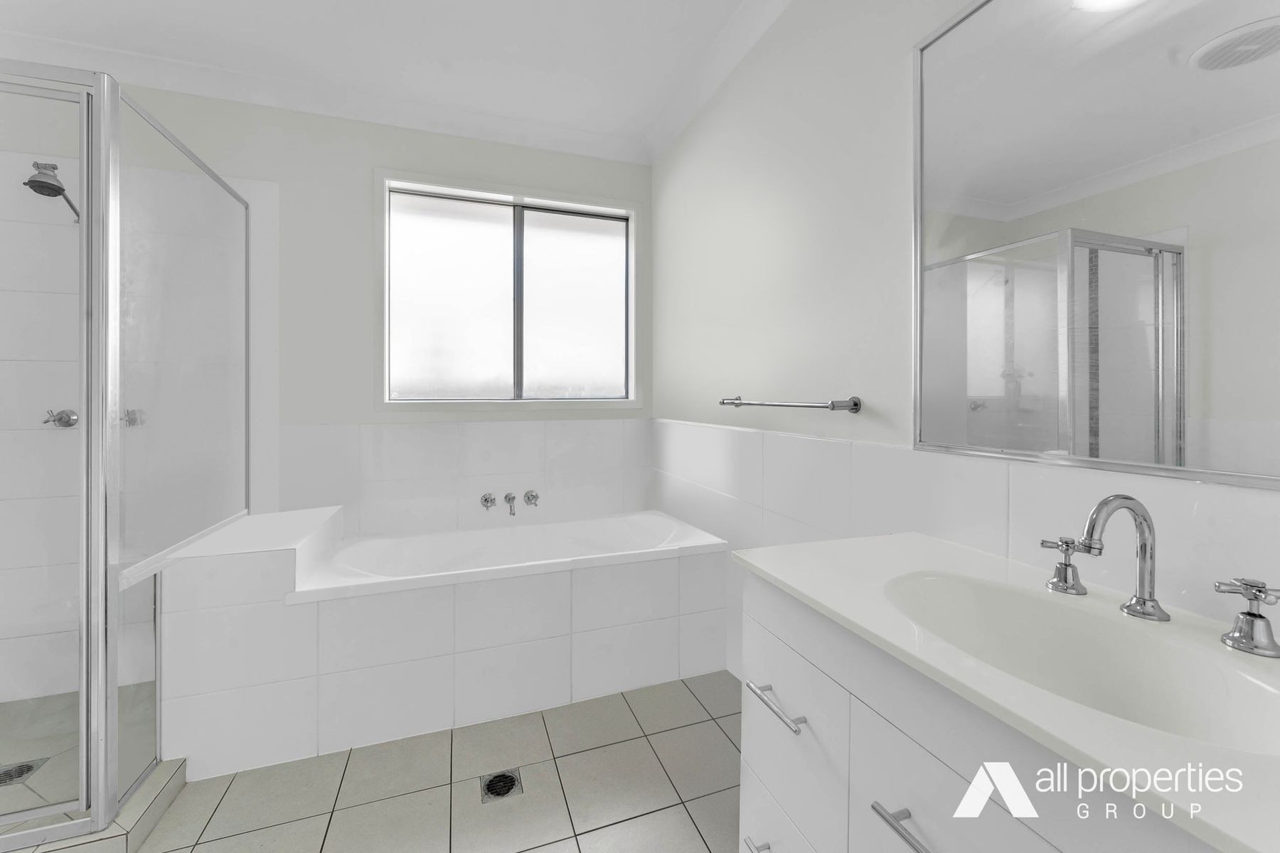 3 Sidney Court, Logan Reserve QLD 4133, Logan Reserve - Thumbnail 5