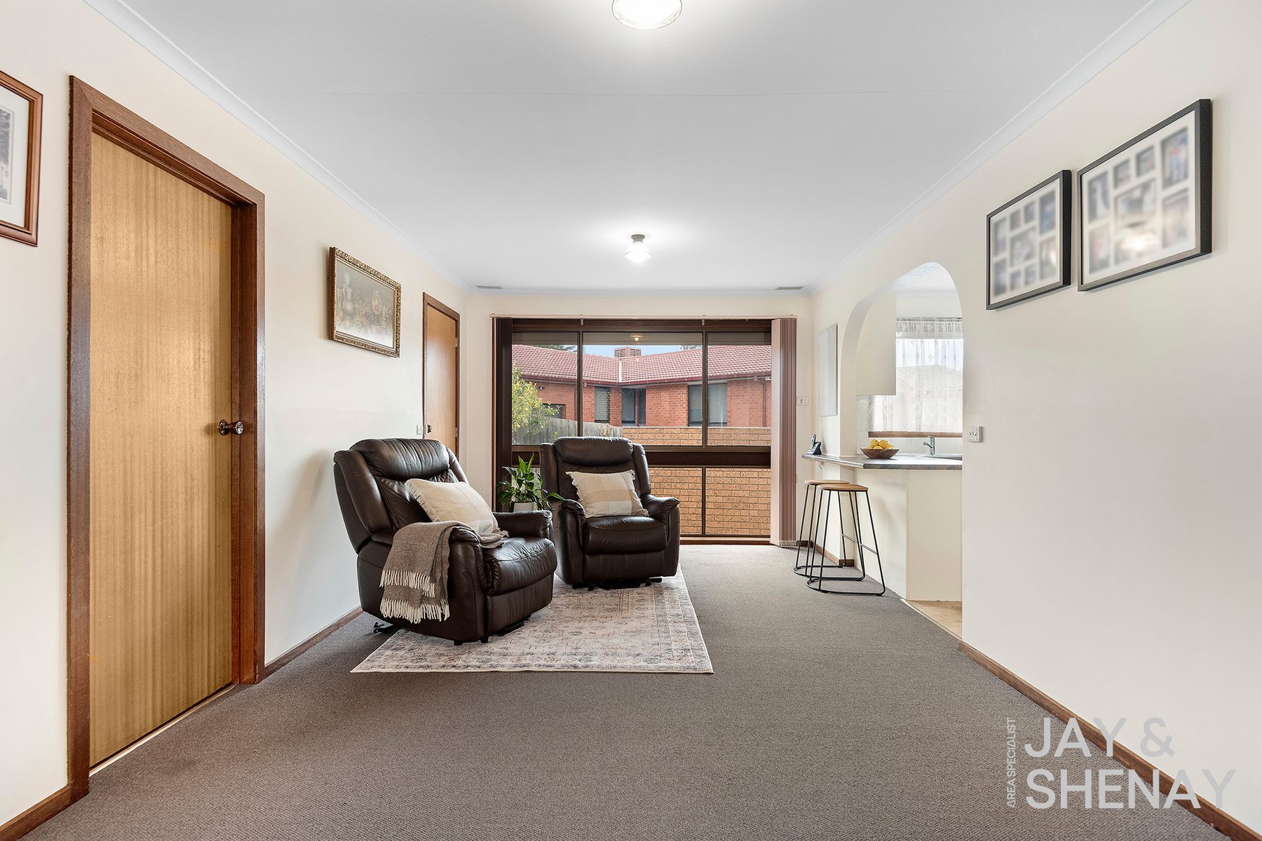 9 Joseph Banks Crescent, Endeavour Hills, Endeavour Hills - Thumbnail 6