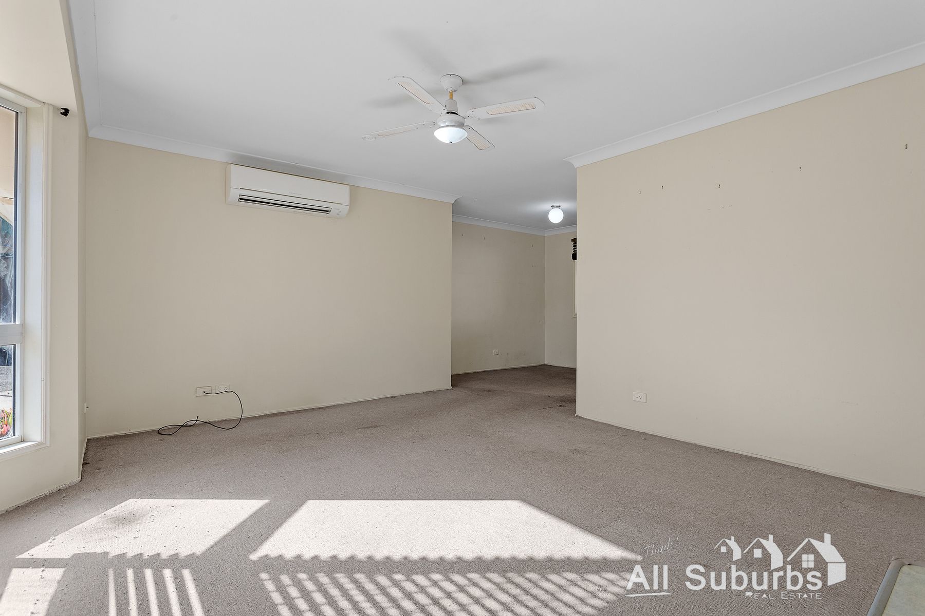 12 Riseborough Crescent, Crestmead QLD 4132, Crestmead - Thumbnail 3