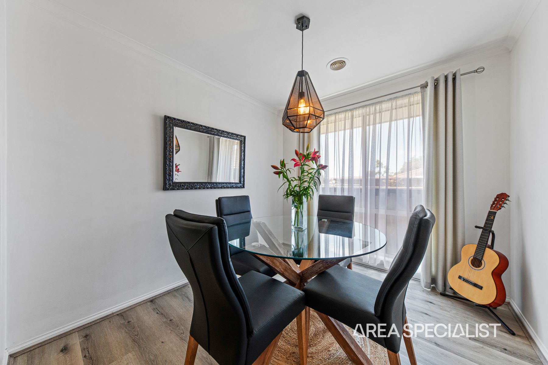 49 Sybella Avenue, Koo Wee Rup, VIC 3981, Koo Wee Rup - Thumbnail 5
