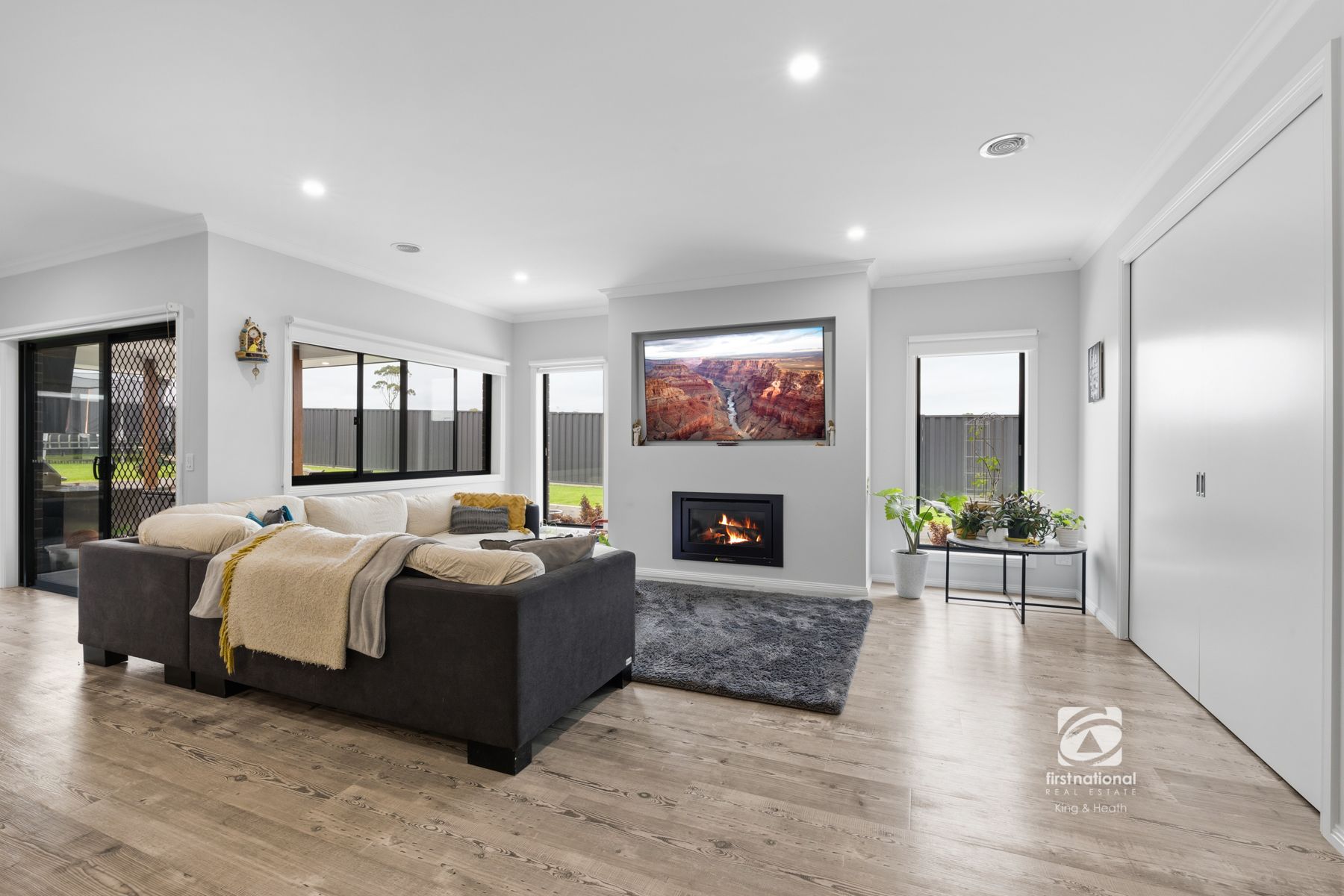 29 Ilfracombe Way, Paynesville VIC 3880, Paynesville - Thumbnail 2