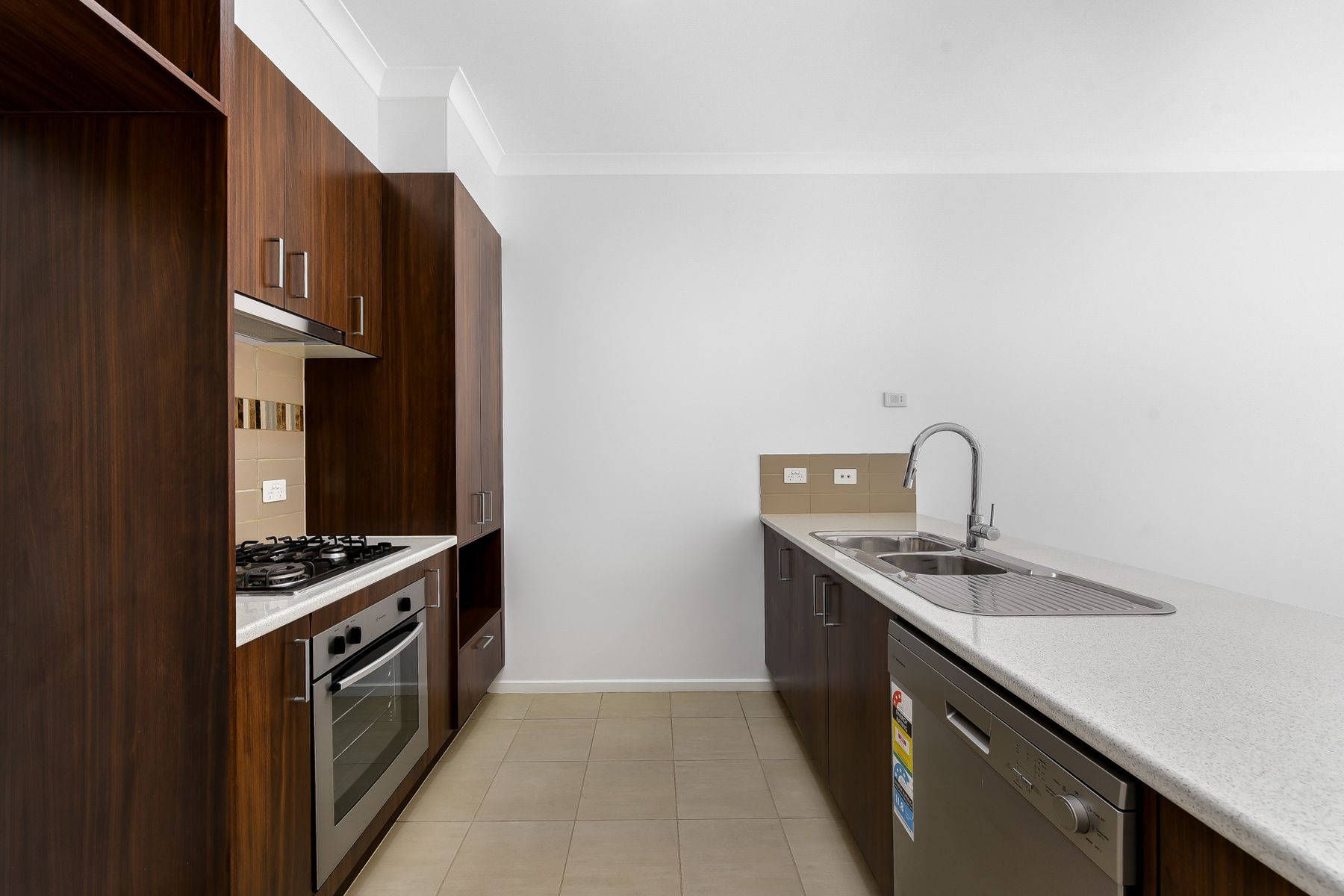 9A Huckson Street, Dandenong, VIC 3175, Dandenong - Thumbnail 4