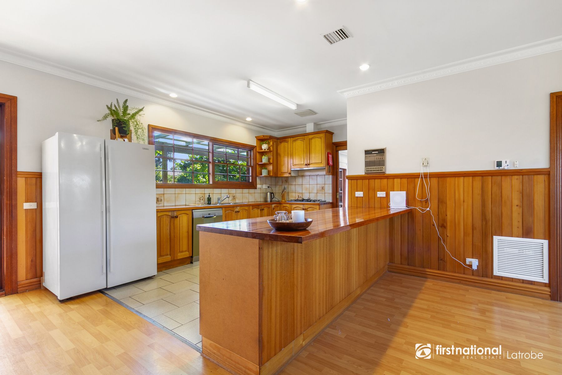 4 Mountbatten Court, Traralgon VIC 3844, Traralgon - Thumbnail 2