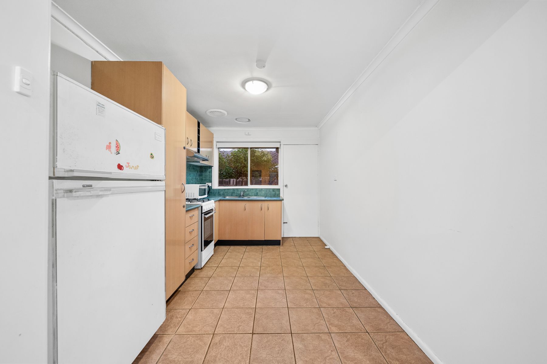 2/11 Burns Avenue, Clayton South, VIC 3169, Clayton South - Thumbnail 4