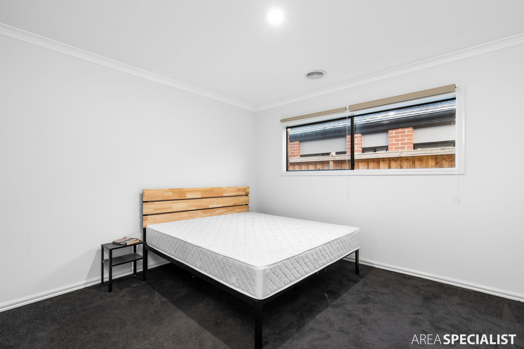 40 Tiverton Terrace, Werribee, VIC 3030, Werribee - Thumbnail 3