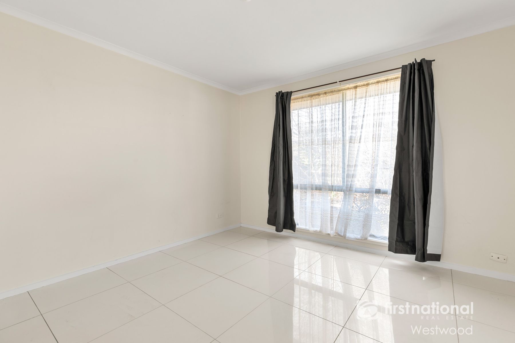 14 Eileen Court, Werribee VIC 3030, Werribee - Thumbnail 4