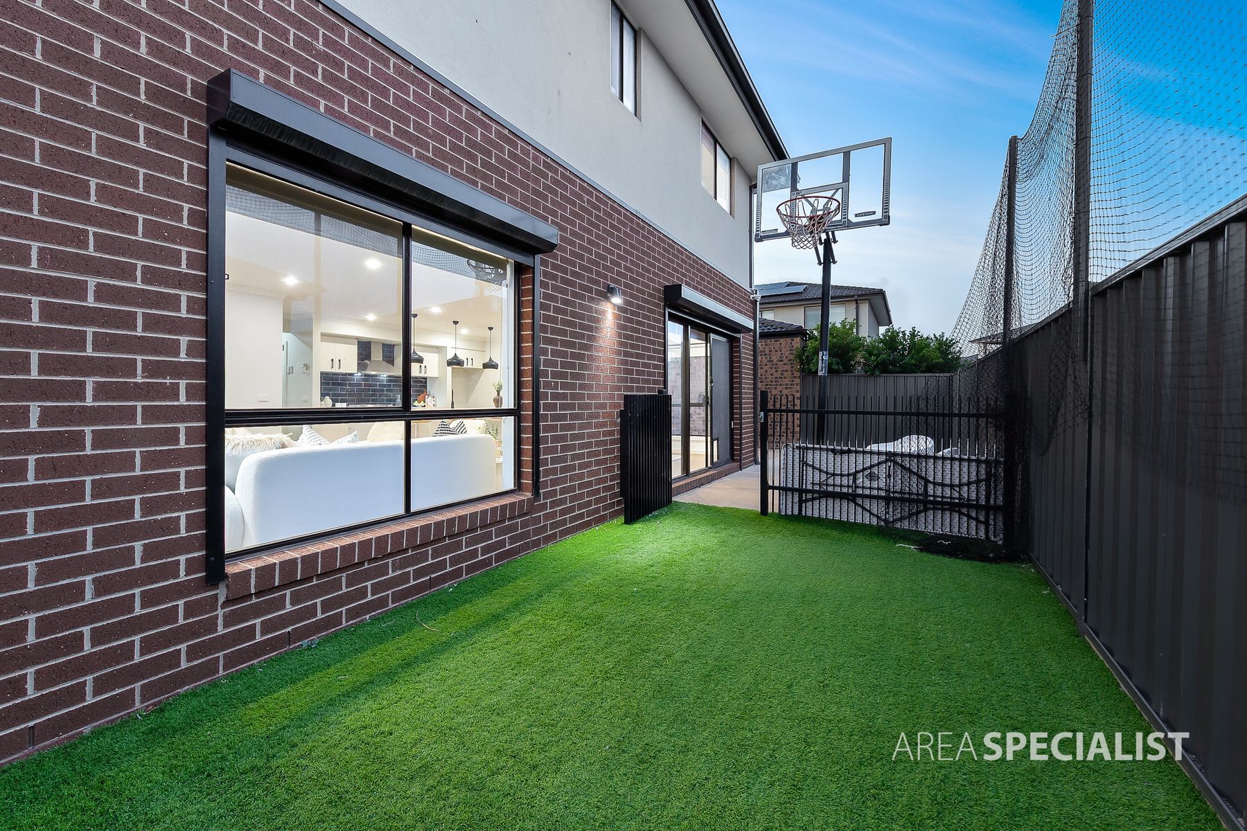 34 Jura Street, Truganina - Thumbnail 3