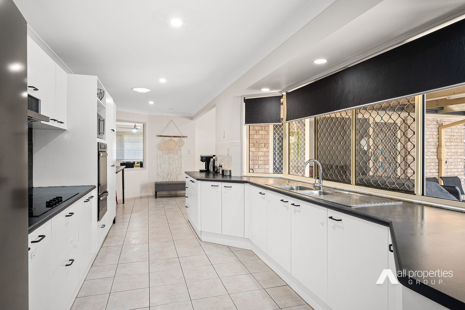 31 Bottlebrush Drive, Regents Park QLD 4118, Regents Park - Thumbnail 3