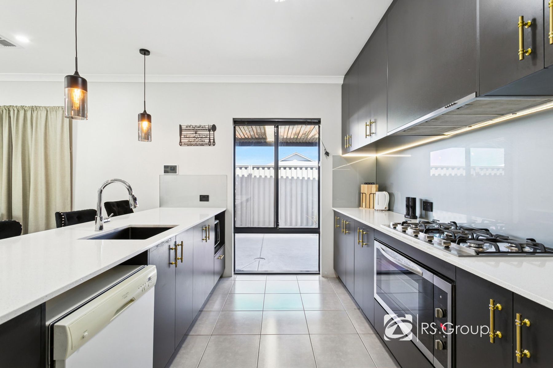 13 Blackfriars Meander, Piara Waters WA 6112, Piara Waters - Thumbnail 8